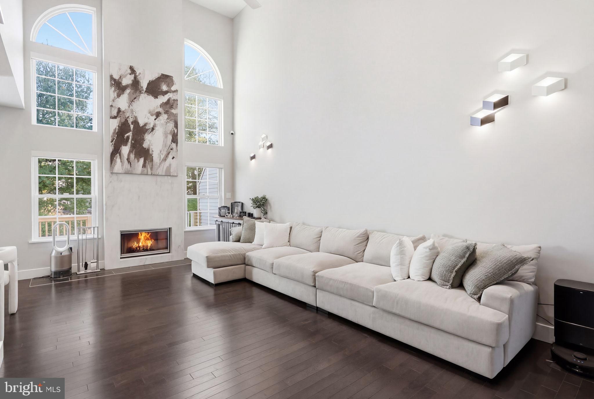 FIELDSTONE - Residential