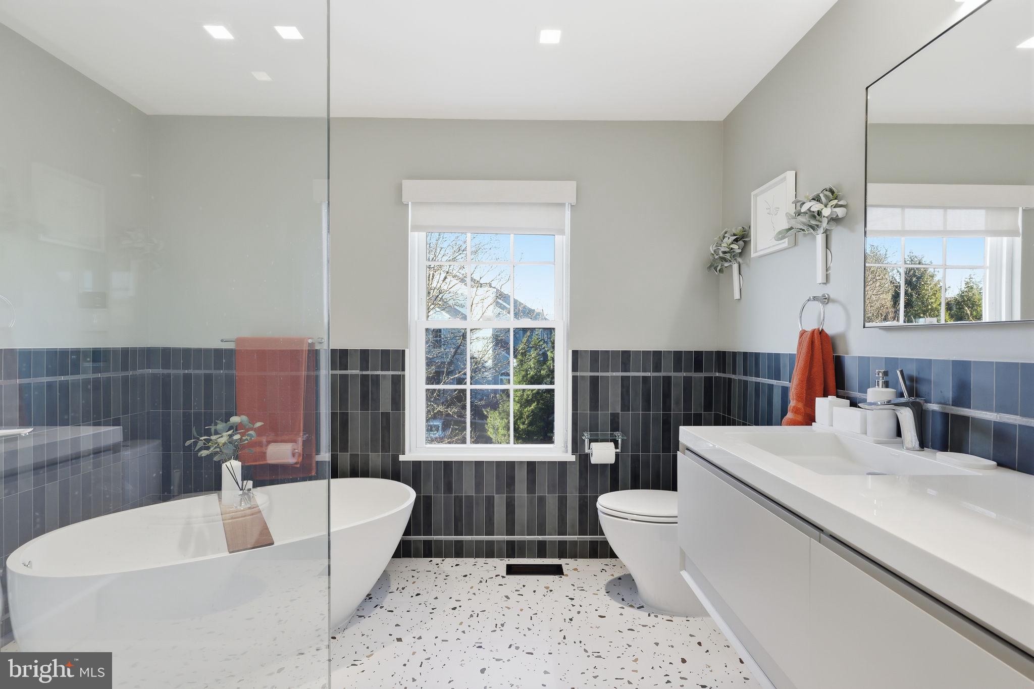 FIELDSTONE - Residential