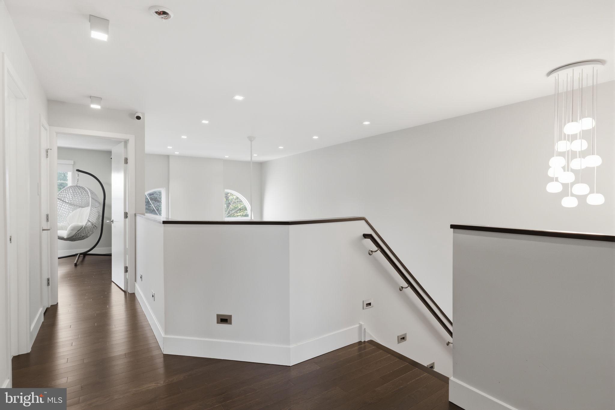 FIELDSTONE - Residential