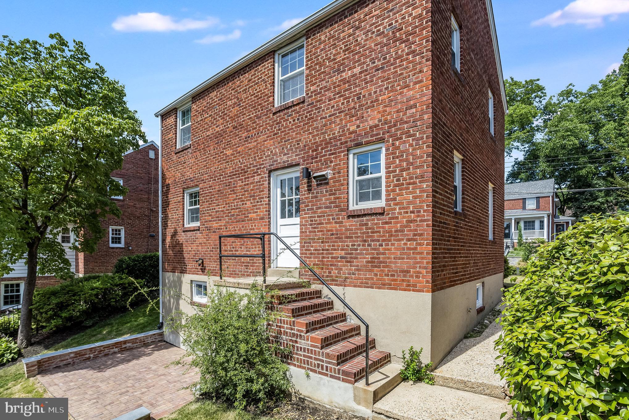 DOMINION HILLS - Residential Lease