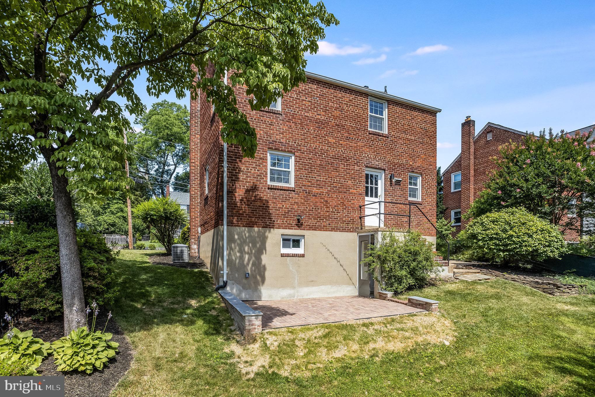 DOMINION HILLS - Residential Lease