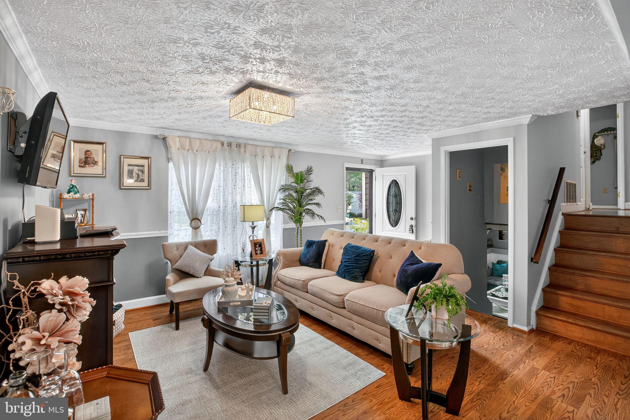 8460 RIPPLED CREEK COURT