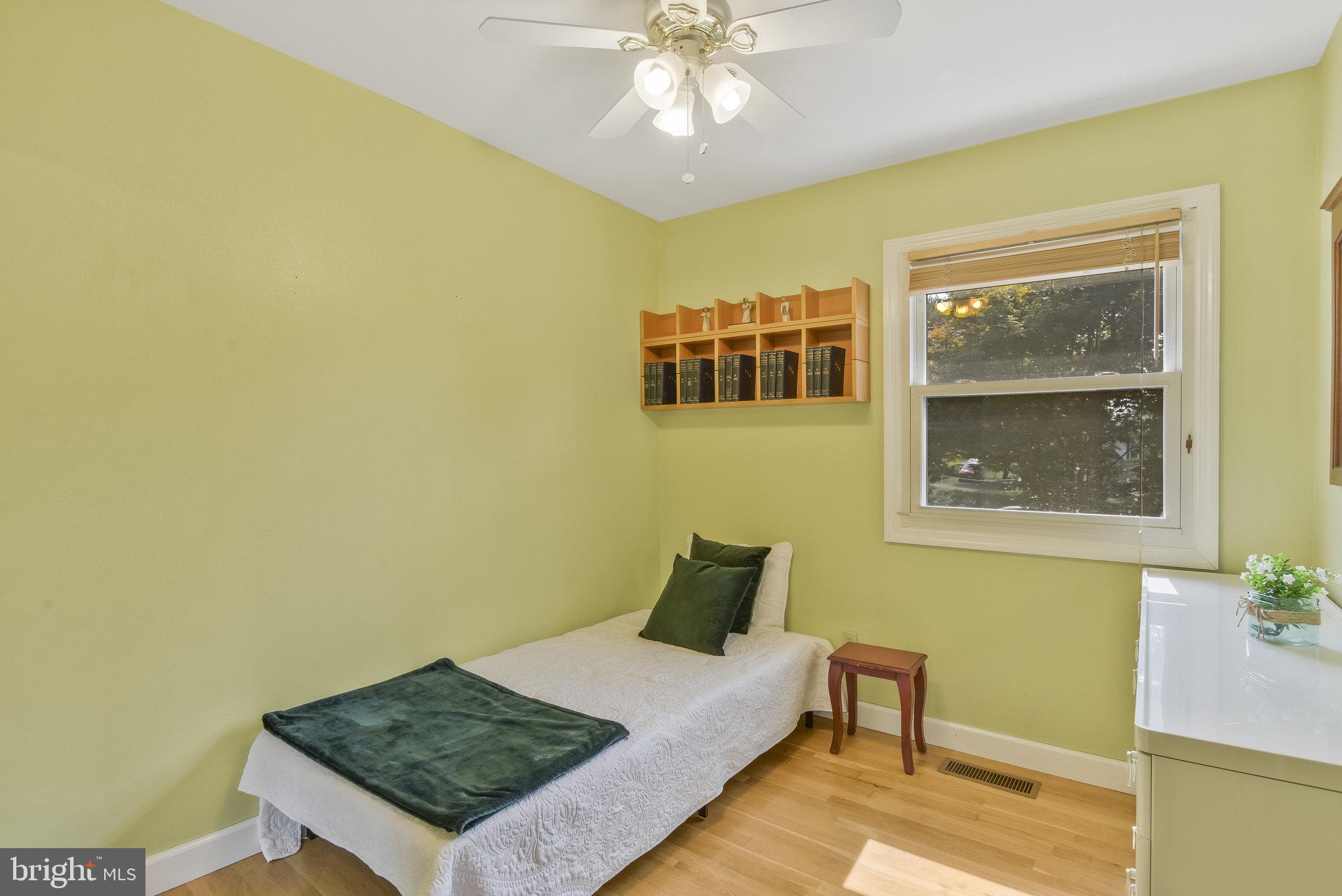 STERLING  PARK - Residential