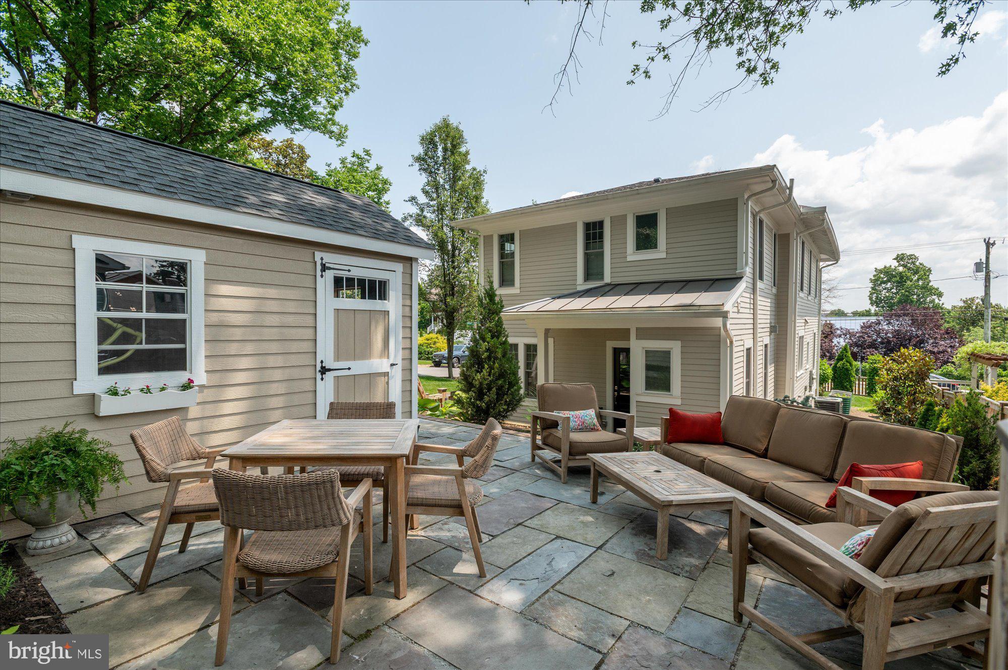 ROSEMONT - Residential