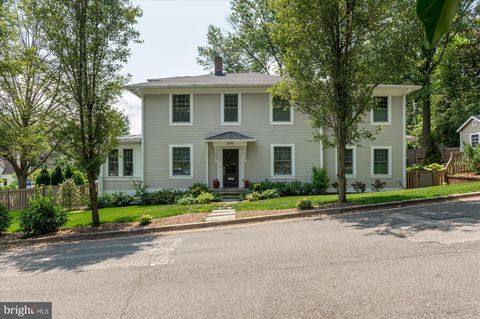 200 W MONROE AVENUE ALEXANDRIA VA 22301