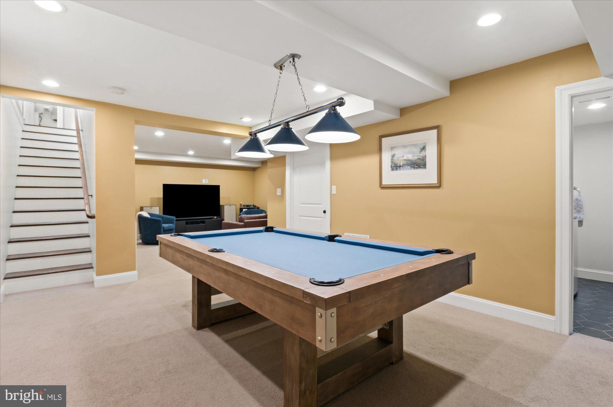 ROSEMONT - Residential