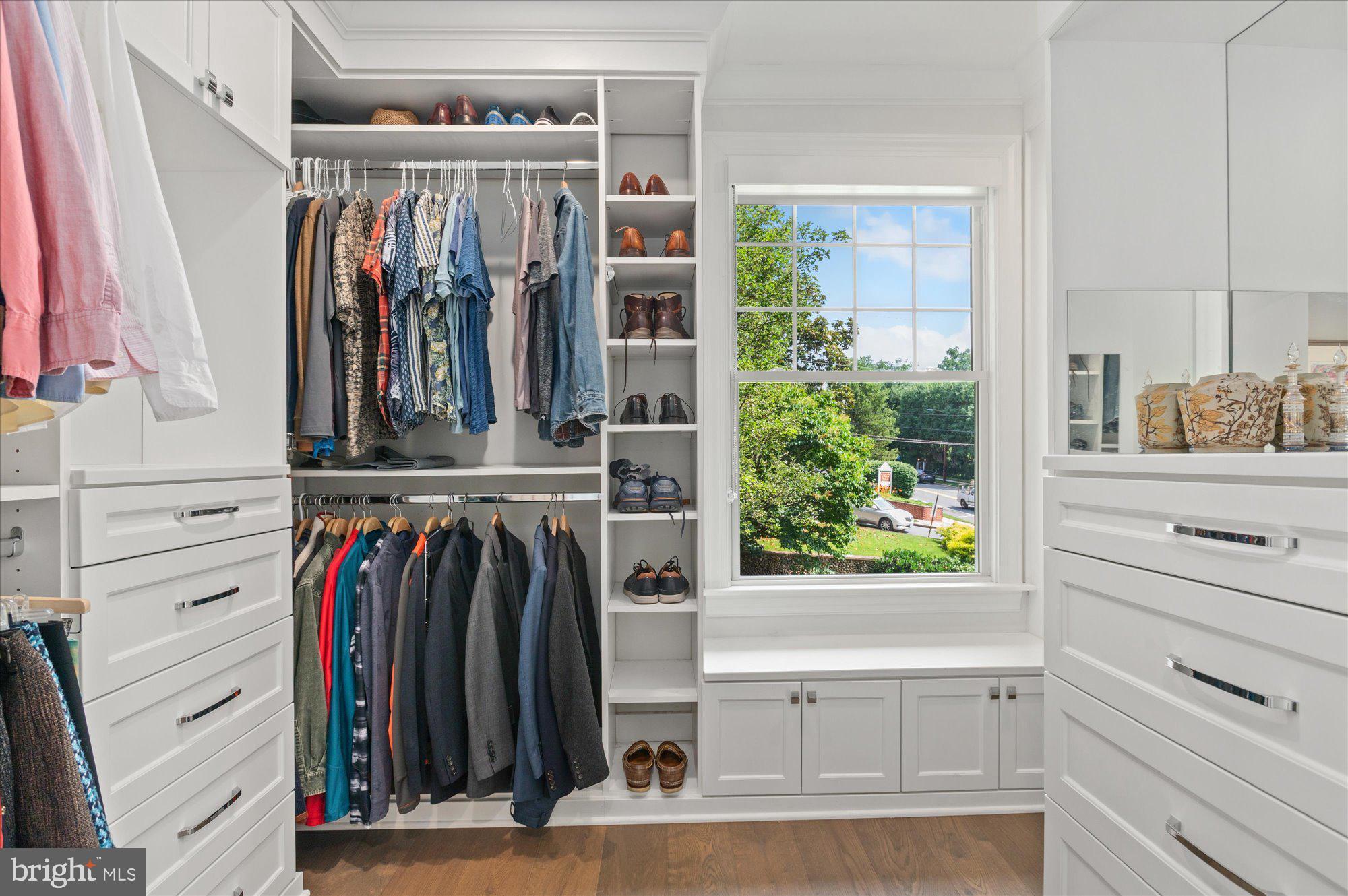 ROSEMONT - Residential