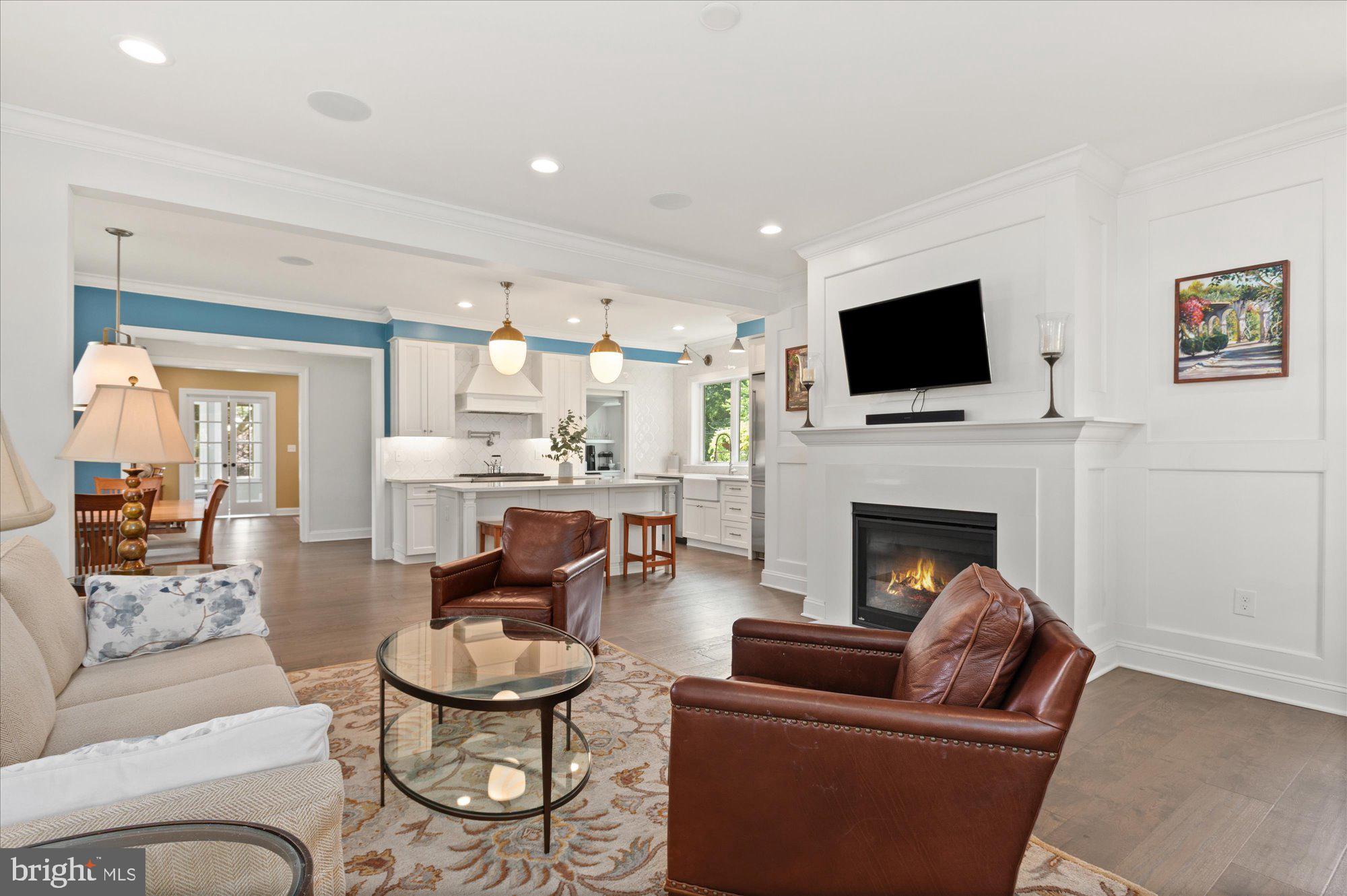 ROSEMONT - Residential