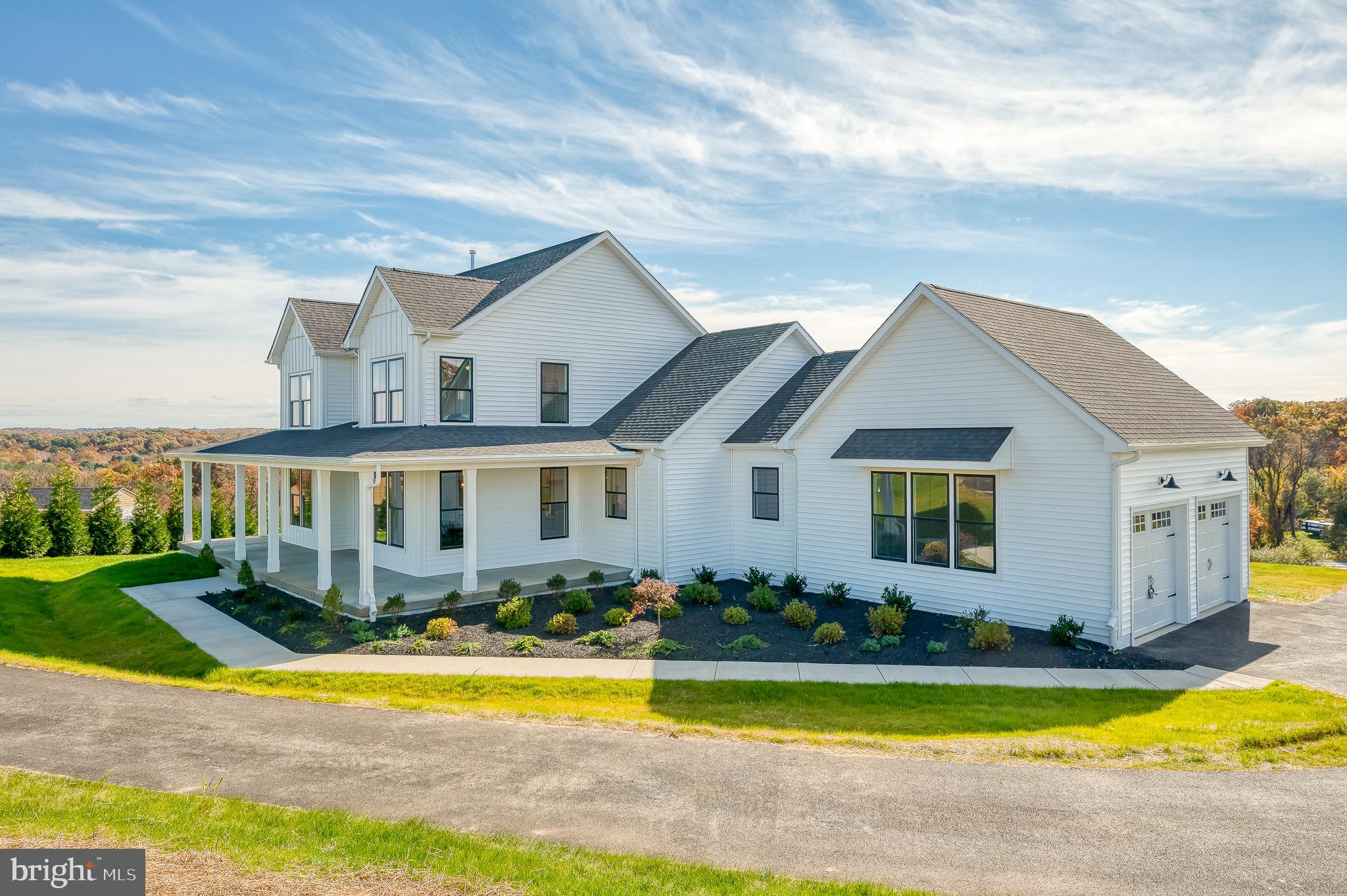 2527A FOURLEAF DRIVE