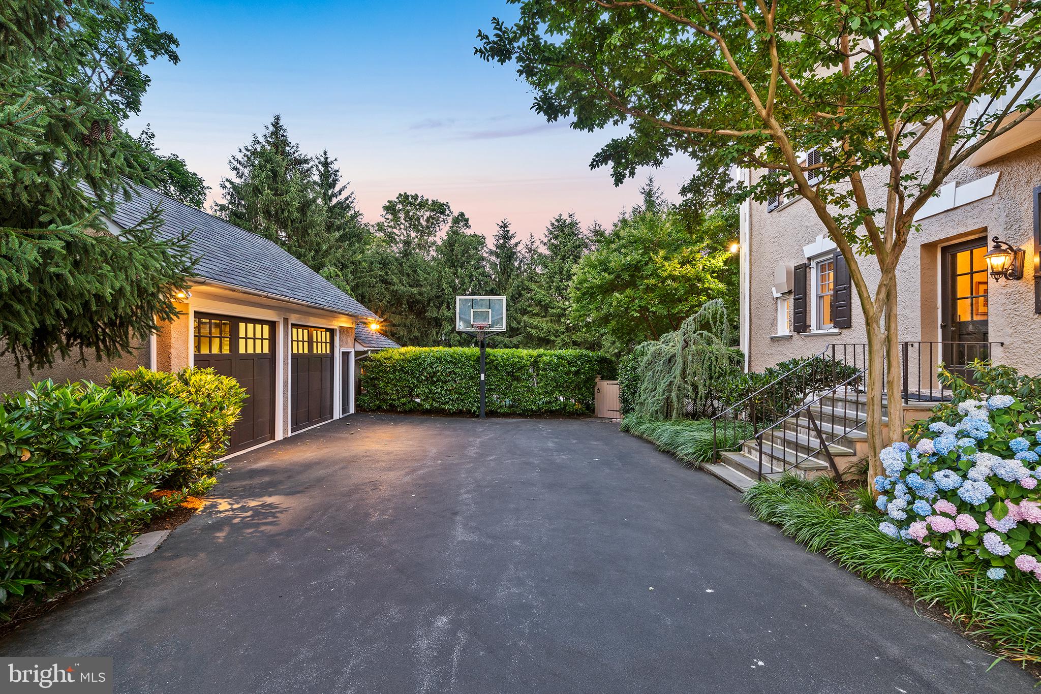 SOUTH WAYNE - Residential