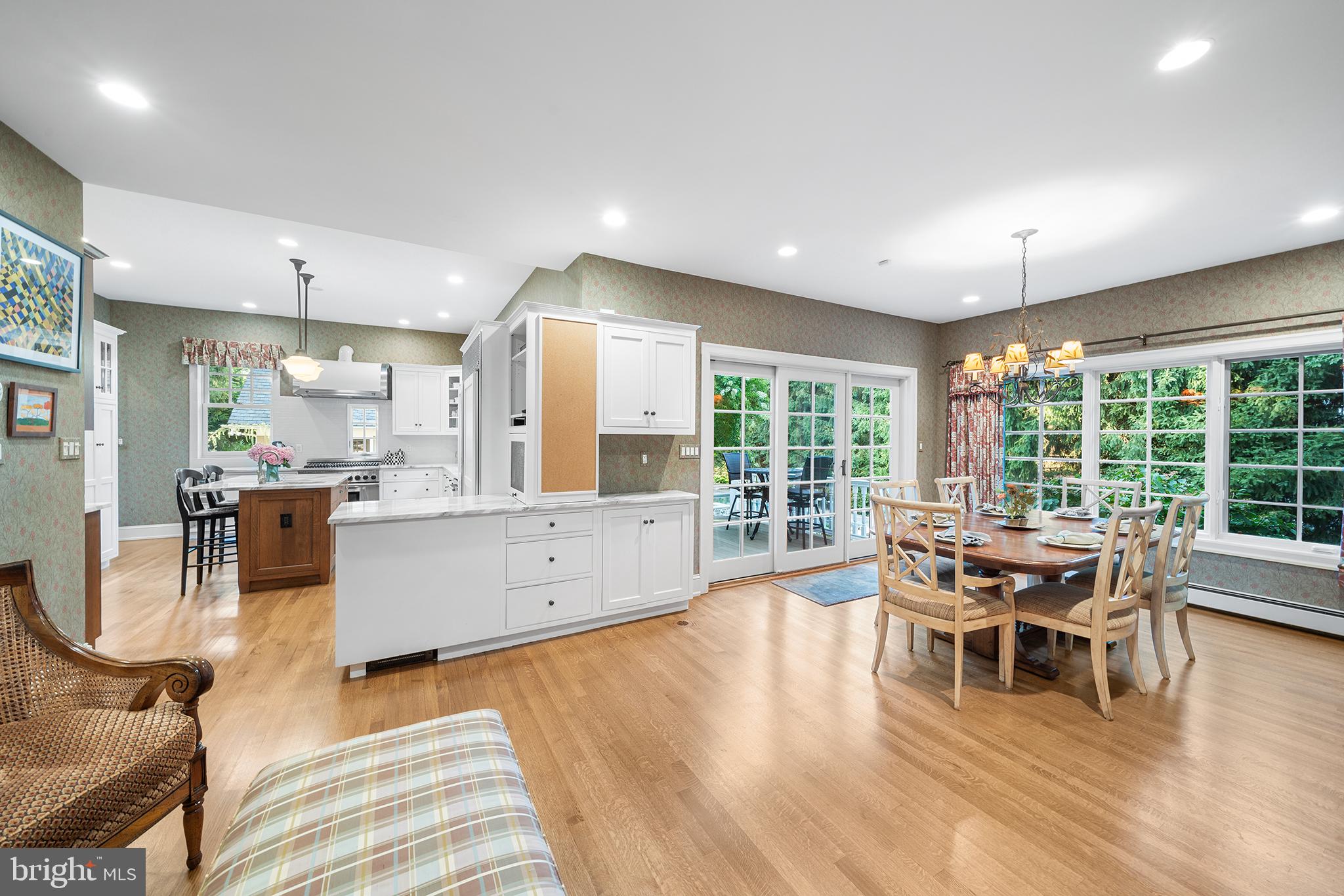 SOUTH WAYNE - Residential