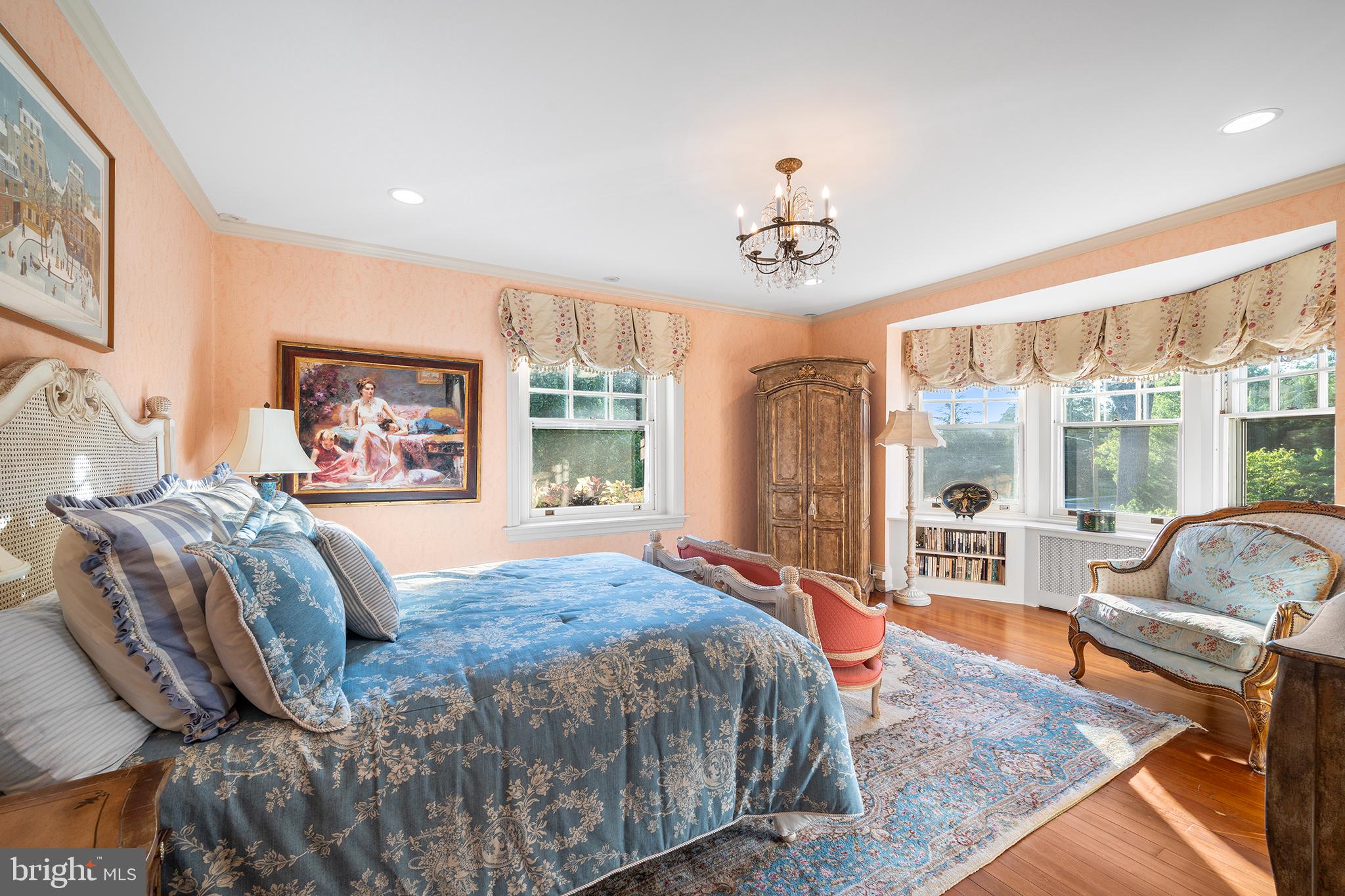 SOUTH WAYNE - Residential