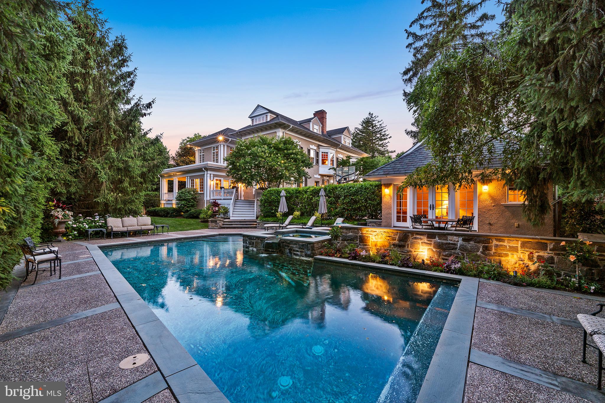 SOUTH WAYNE - Residential