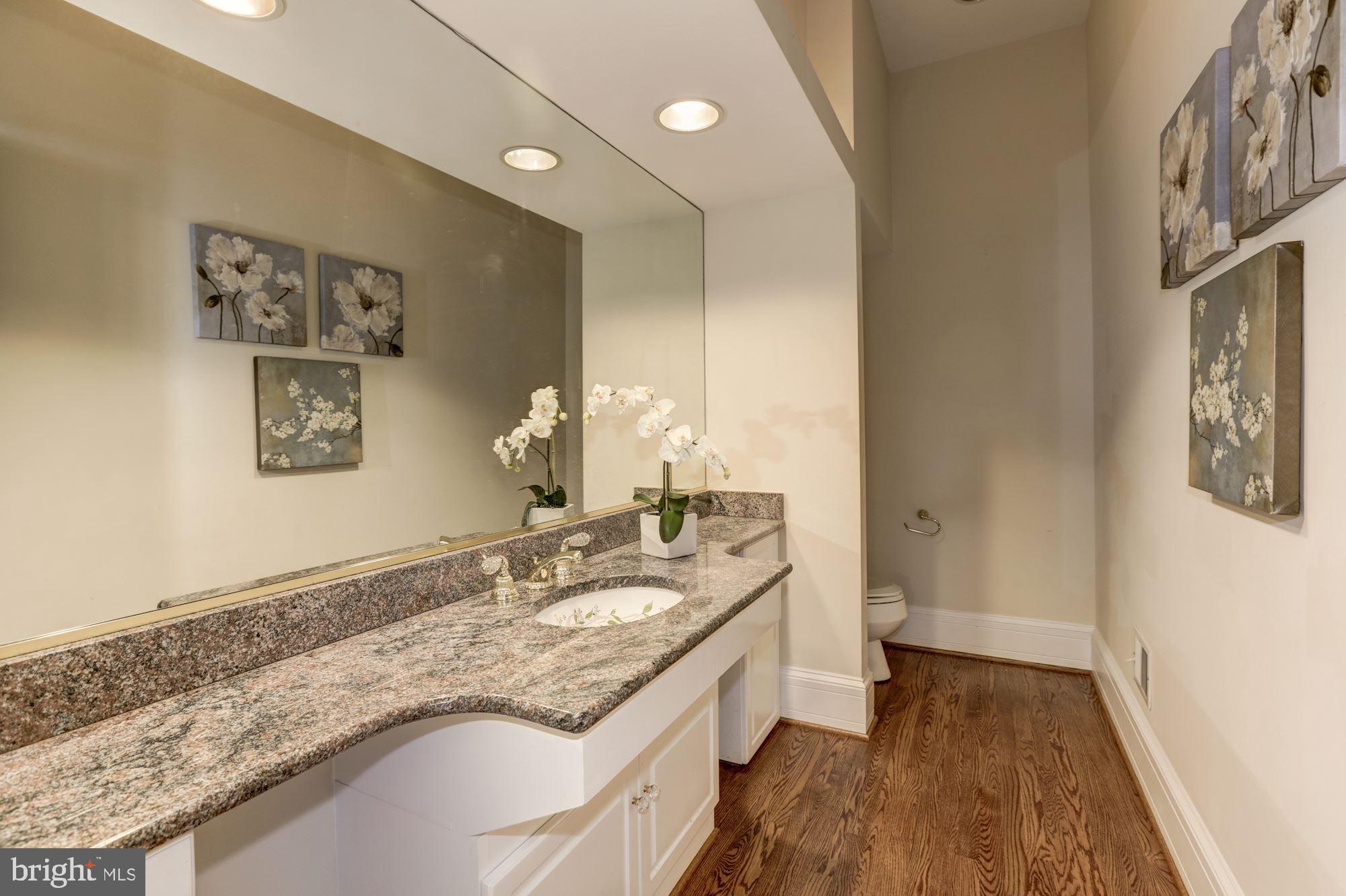 JOHN LEARY - Residential