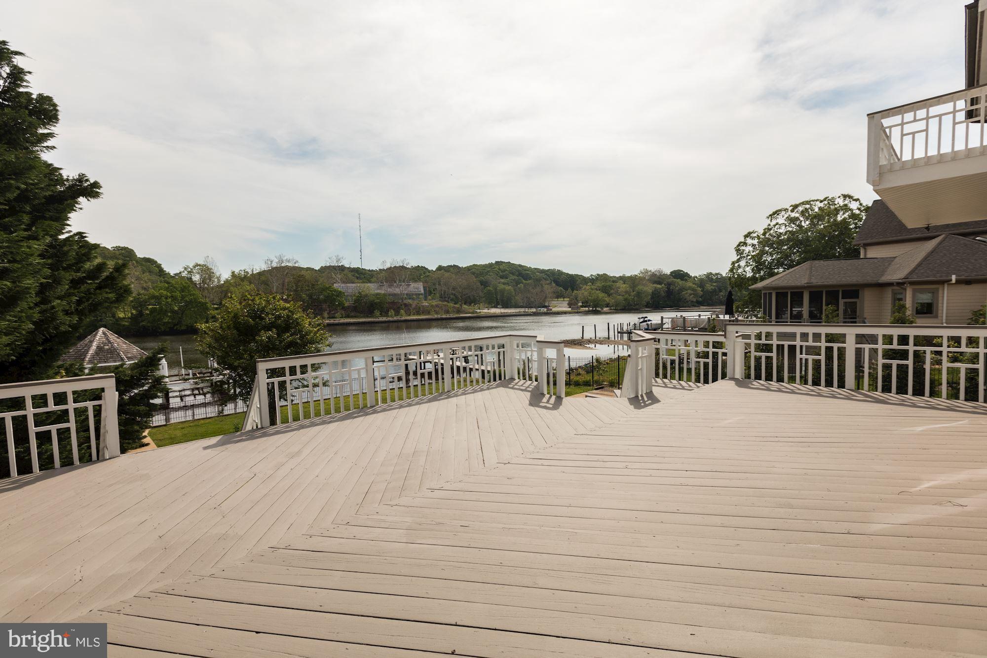 JOHN LEARY - Residential