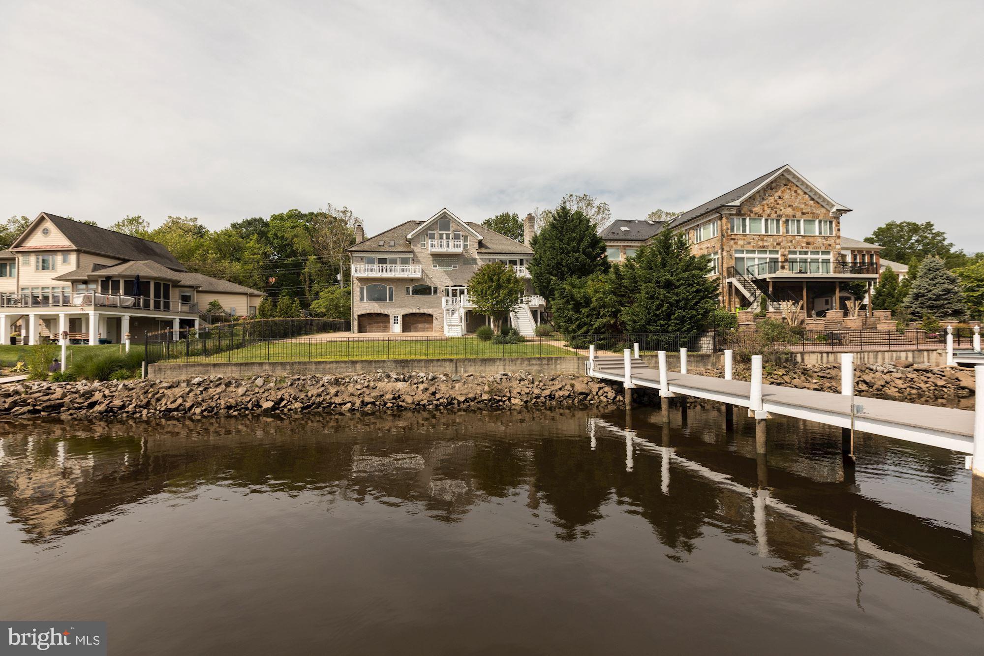 JOHN LEARY - Residential