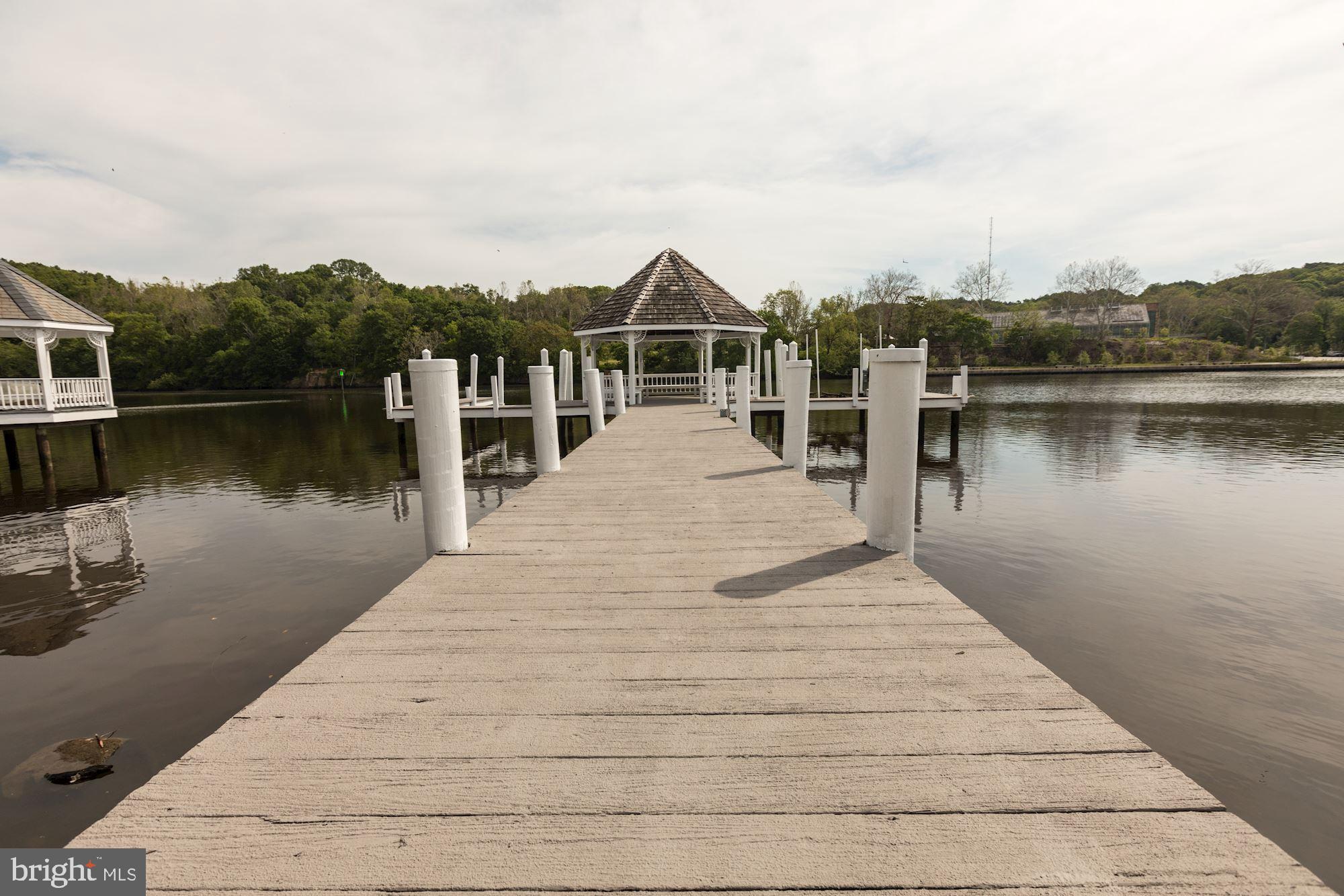 JOHN LEARY - Residential