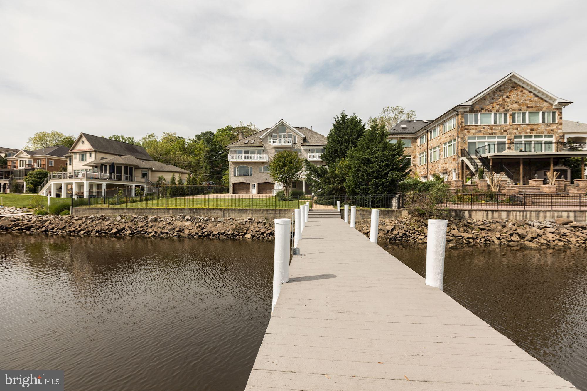 JOHN LEARY - Residential
