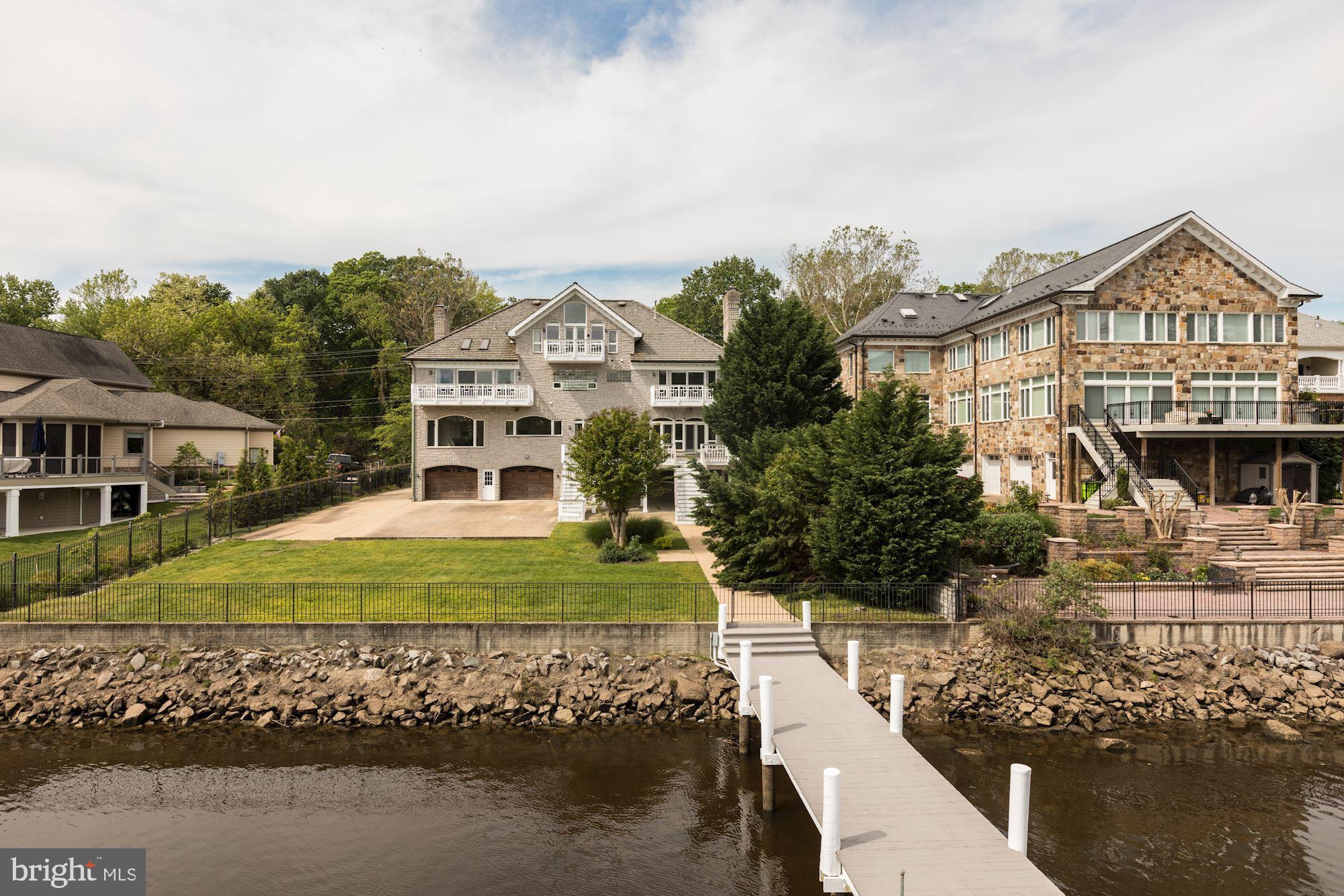 JOHN LEARY - Residential