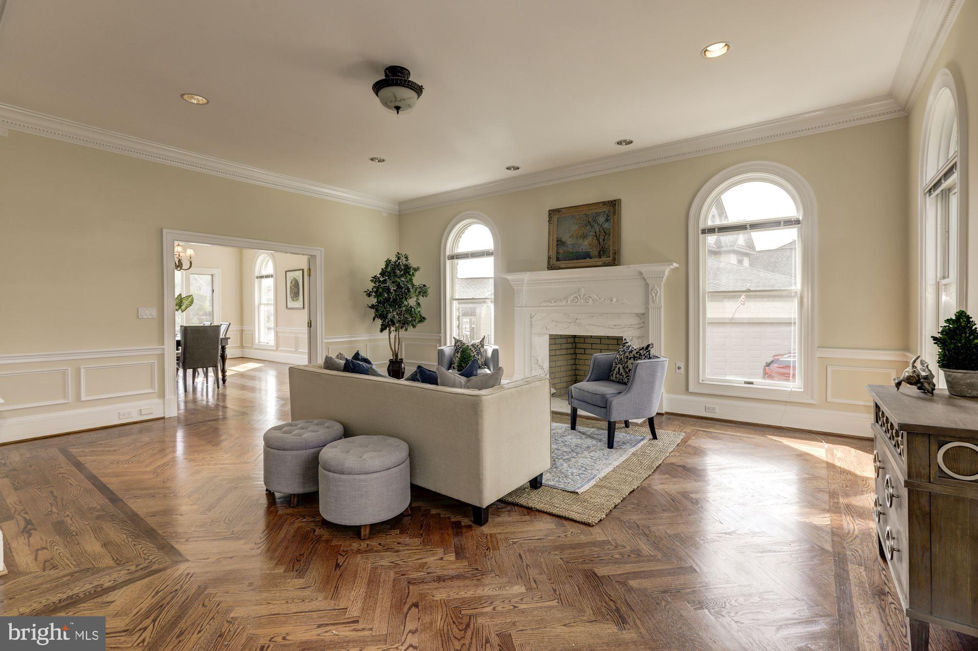 JOHN LEARY - Residential