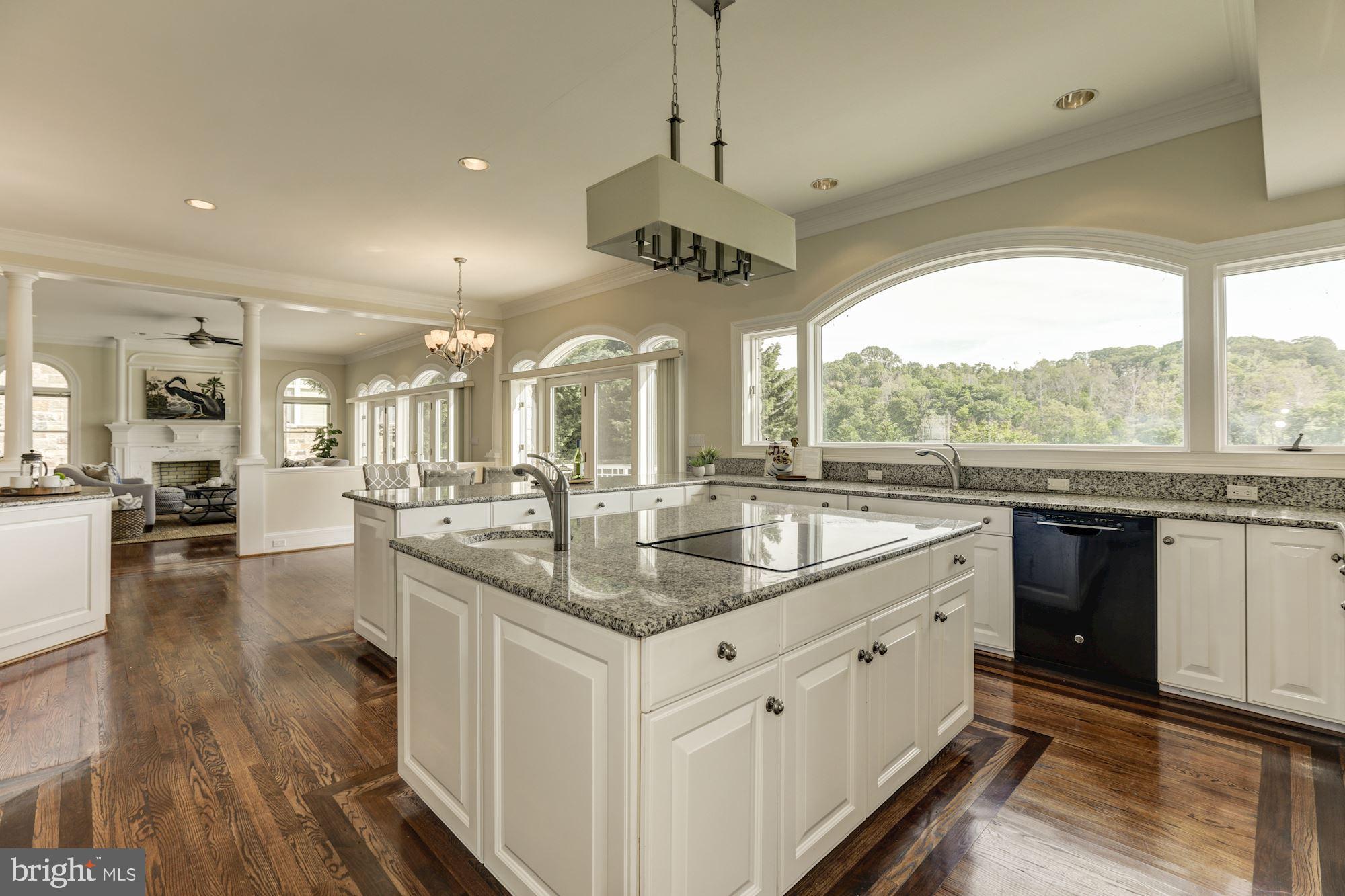 JOHN LEARY - Residential