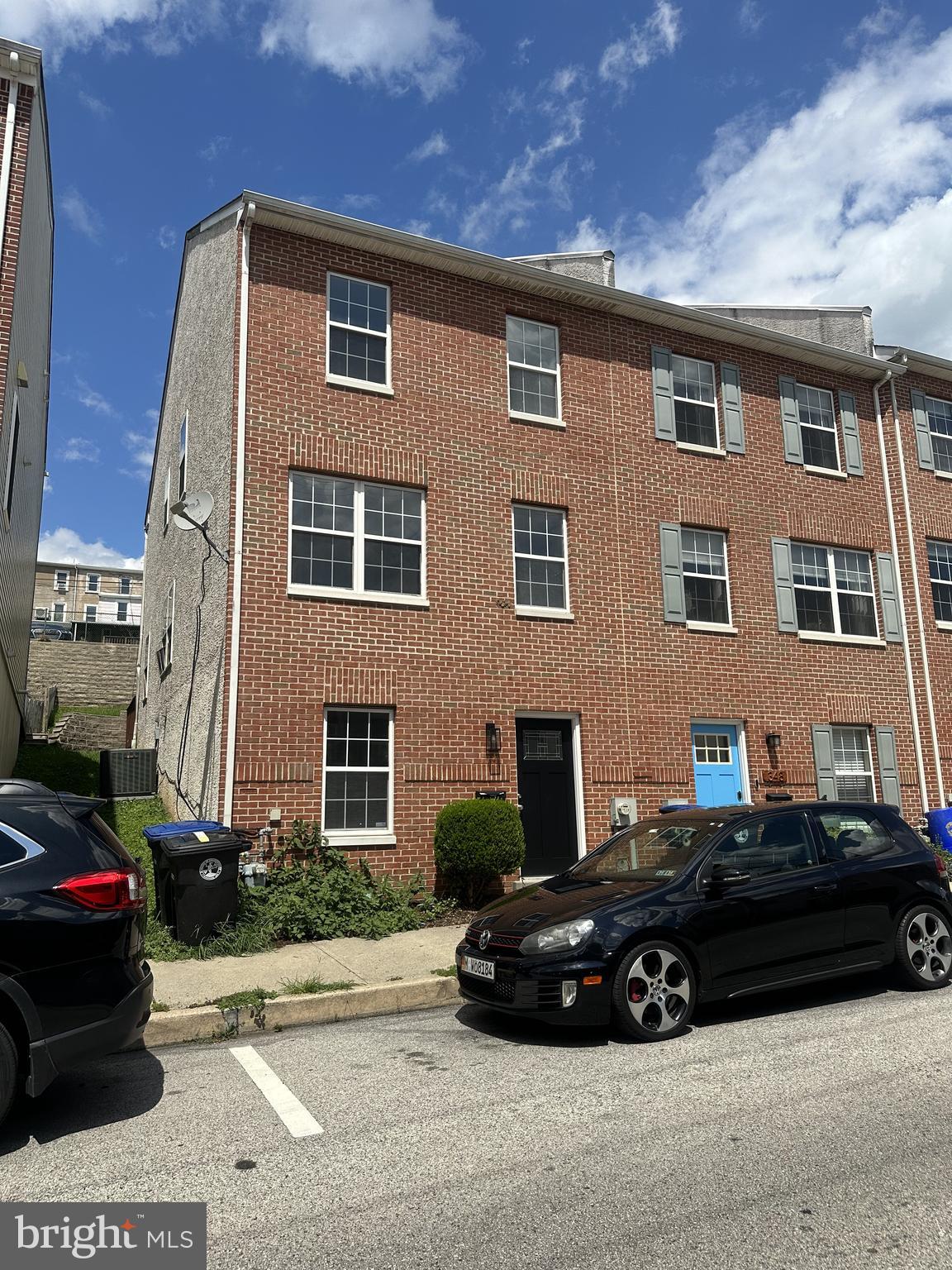 Welcome to this charming end unit townhome located at 346 E. Hector Street, in the heart of Conshohocken, a vibrant and sought-after community. Positioned just a few blocks away from Fayette Street, this townhome offers not only a convenient location but also off-street parking and approximately 2,300 SF of living space spread across three levels. As you step through the front door, you'll be greeted by a generously sized tiled foyer area, providing a warm welcome for you and your guests. This space also features a convenient closet, perfect for storing your belongings before heading out. Moving towards the back of the first level, you'll find the fourth bedroom, a full bathroom, a laundry closet, a utility closet, and an additional versatile bonus room that can easily be transformed into a fifth bedroom, a cozy den, or a functional home office space. Ascending to the second floor, you'll be delighted by the spacious open-concept living room and dining room, creating a comfortable and inviting atmosphere. Large double windows at the front of the home allow natural light to fill the space, while a gas fireplace adds warmth and charm. This level also offers a convenient half bathroom and additional closet space. Towards the rear of the home, you'll find the eat-in kitchen, complete with stainless steel appliances, plenty of cabinets, and brand new granite counter space for all your culinary endeavors. Through the kitchen, a door leads to a large deck, perfect for enjoying the outdoors. Continuing to the third floor, you'll discover the master bedroom, boasting a full en-suite bathroom for your utmost convenience. Additionally, there are 2 more bedrooms and another full bathroom on this floor, providing ample space for everyone. The master bedroom impresses with its spaciousness, multiple closets, and a master bath. . Notably, this rental townhome offers the added benefit of two off-street parking spaces, accessible from Angel Alley, situated at the upper level of the multi-tiered backyard. Conshohocken itself is a vibrant and thriving community known for its lively atmosphere, bustling local shops, renowned restaurants, and recreational opportunities. With its prime location, you'll have easy access to the charming Fayette Street, where you can explore a variety of dining options, boutique shops, and entertainment venues. Don't miss this incredible opportunity to make this rental townhome in Conshohocken your new home. Experience the convenience, comfort, and vibrant lifestyle that this remarkable community has to offer.