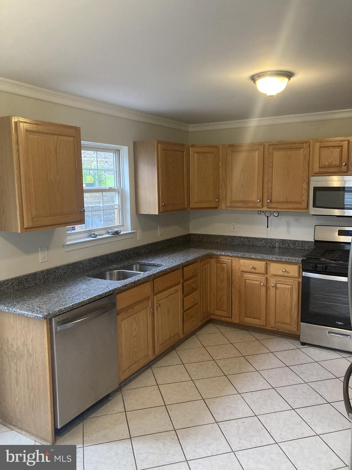 CONSHOHOCKEN STA - Residential Lease