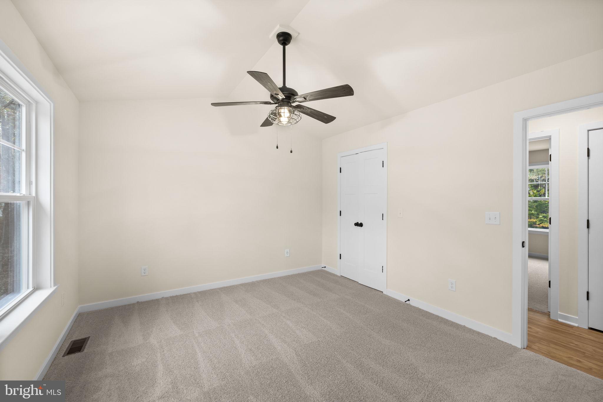 CAROLINE PINES - Residential