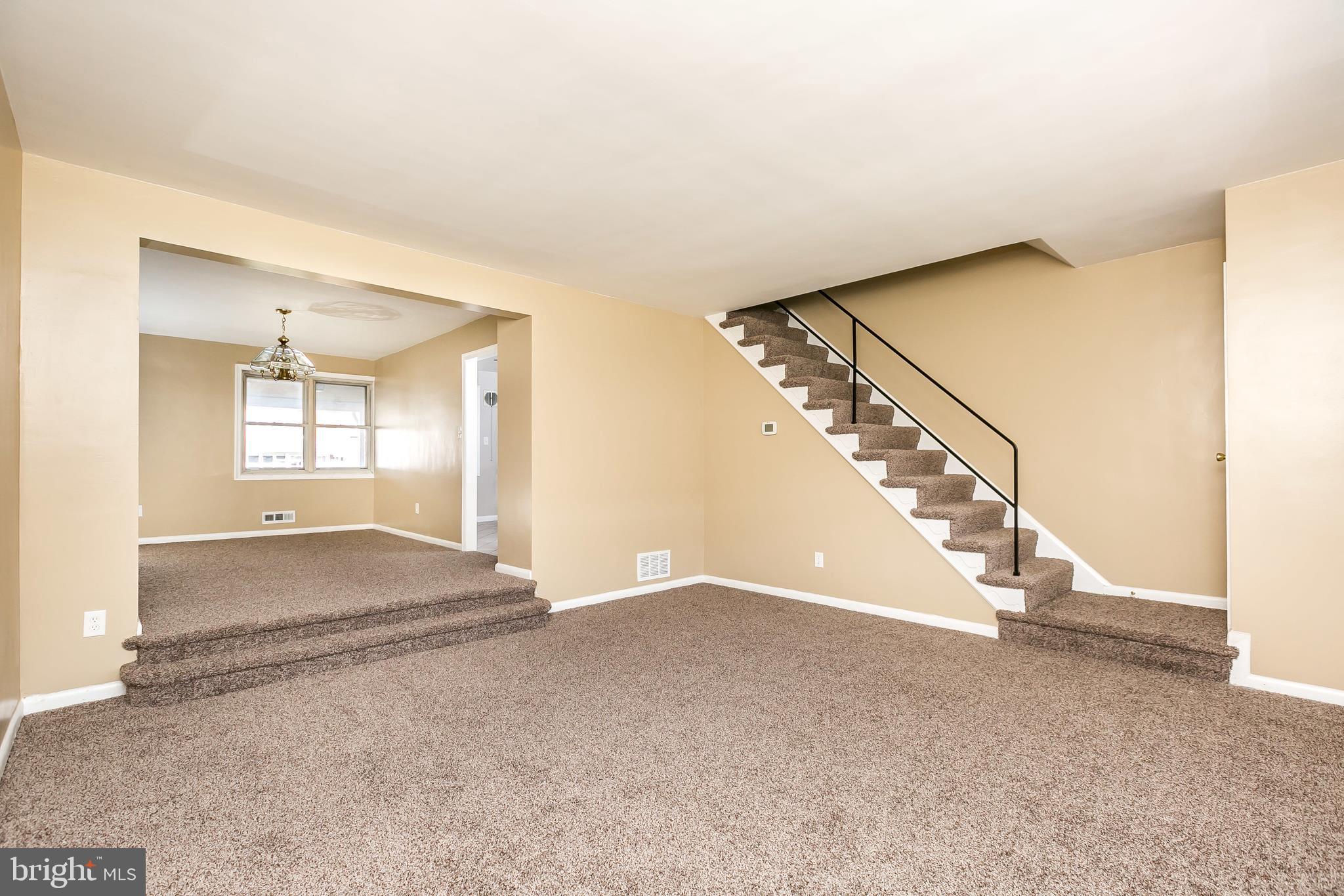 EASTFIELD - Residential