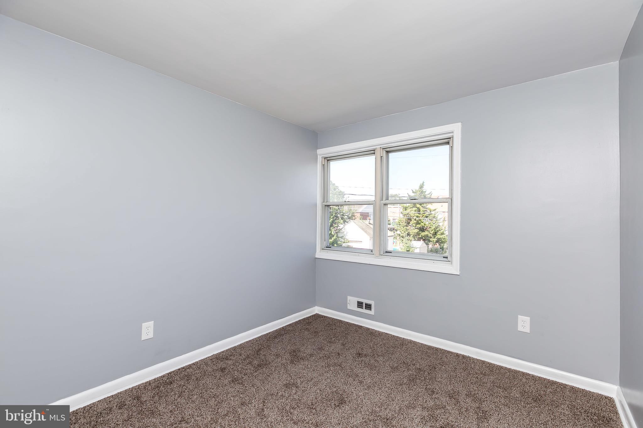 EASTFIELD - Residential