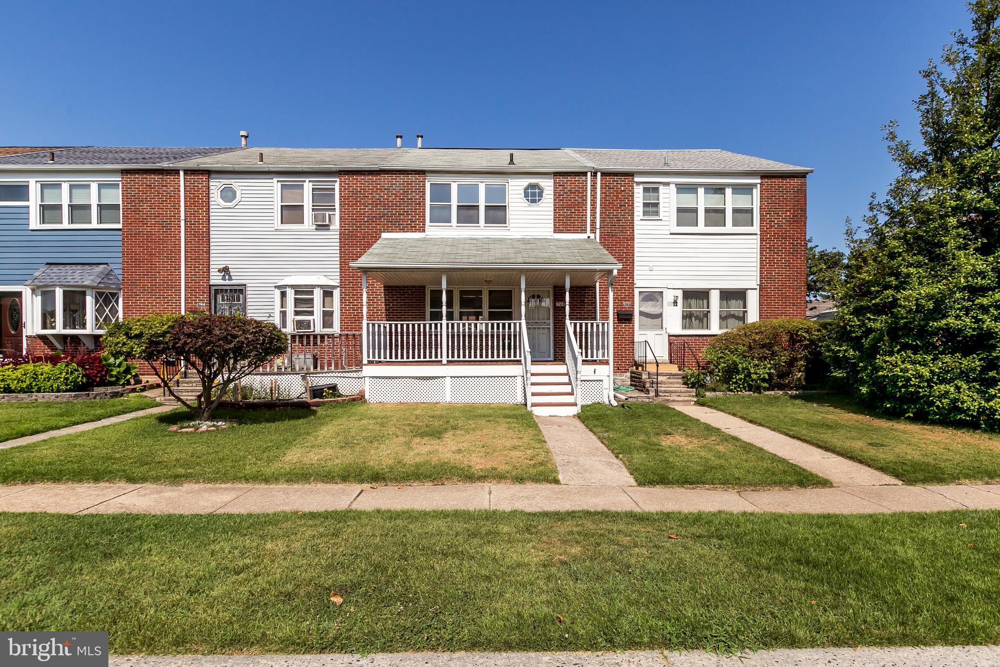 EASTFIELD - Residential