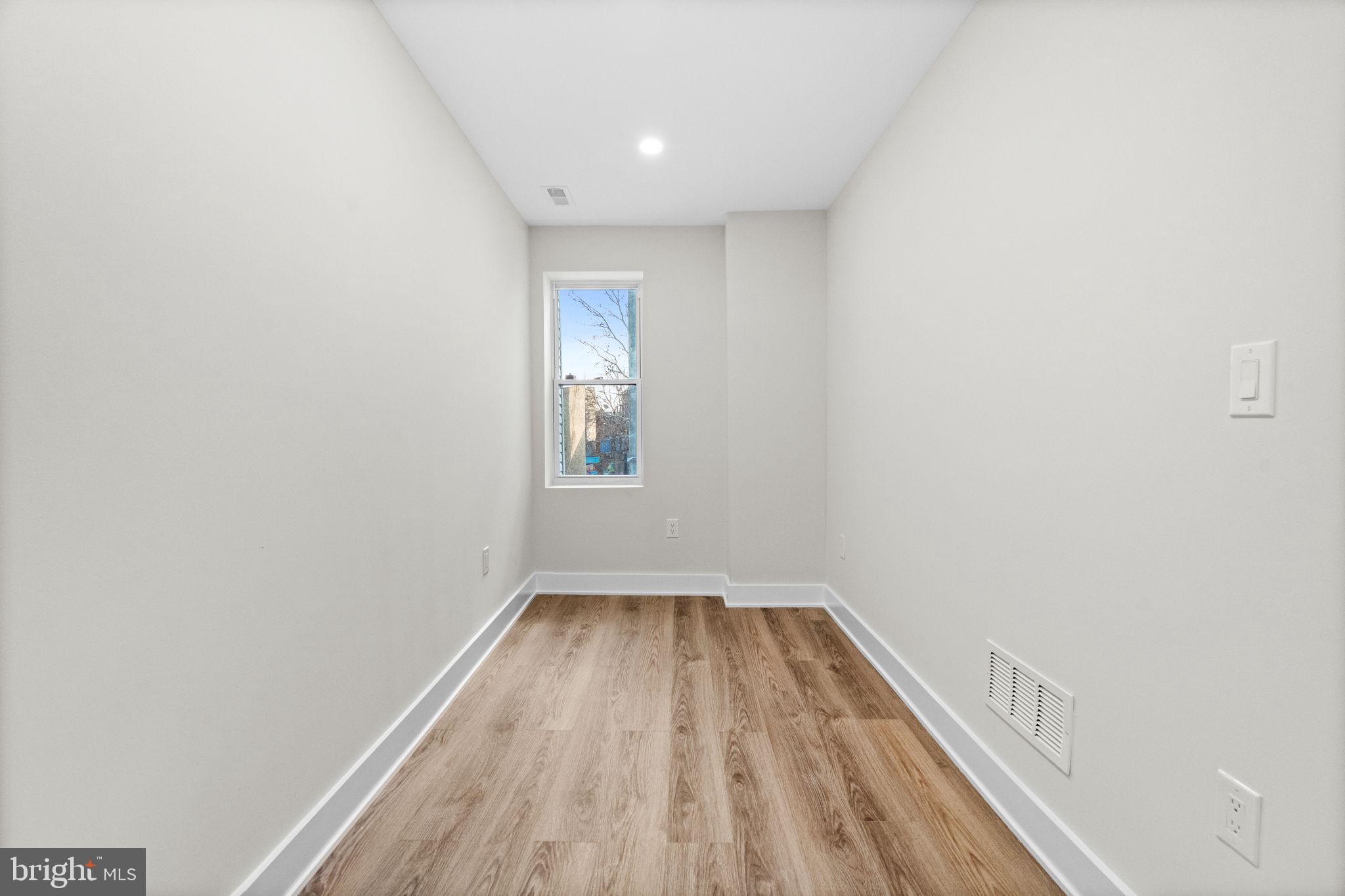 EAST PASSYUNK CROSSING - Residential