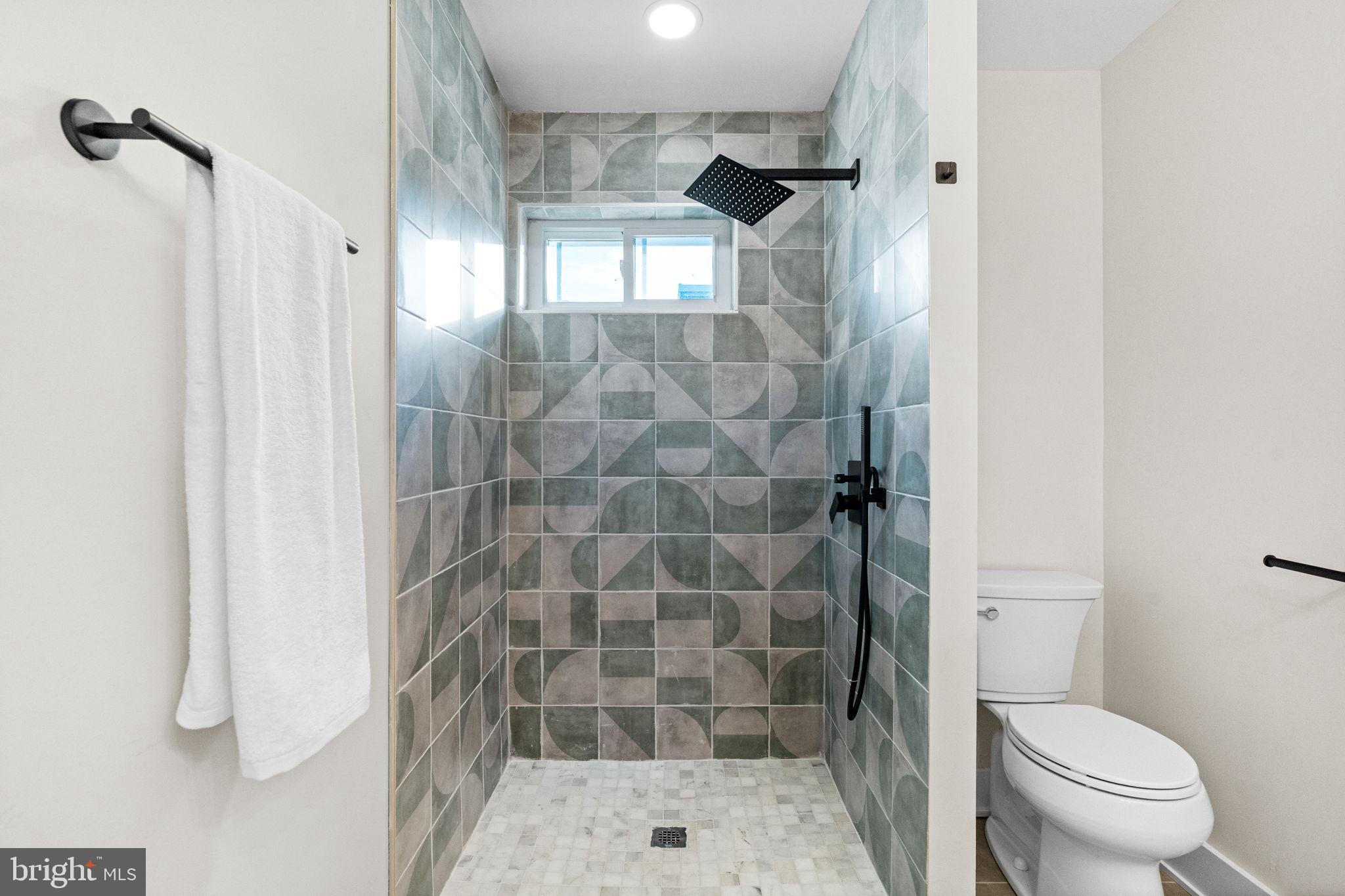 EAST PASSYUNK CROSSING - Residential