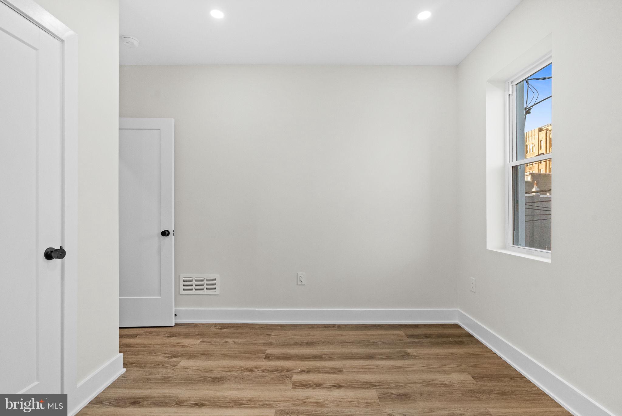 EAST PASSYUNK CROSSING - Residential