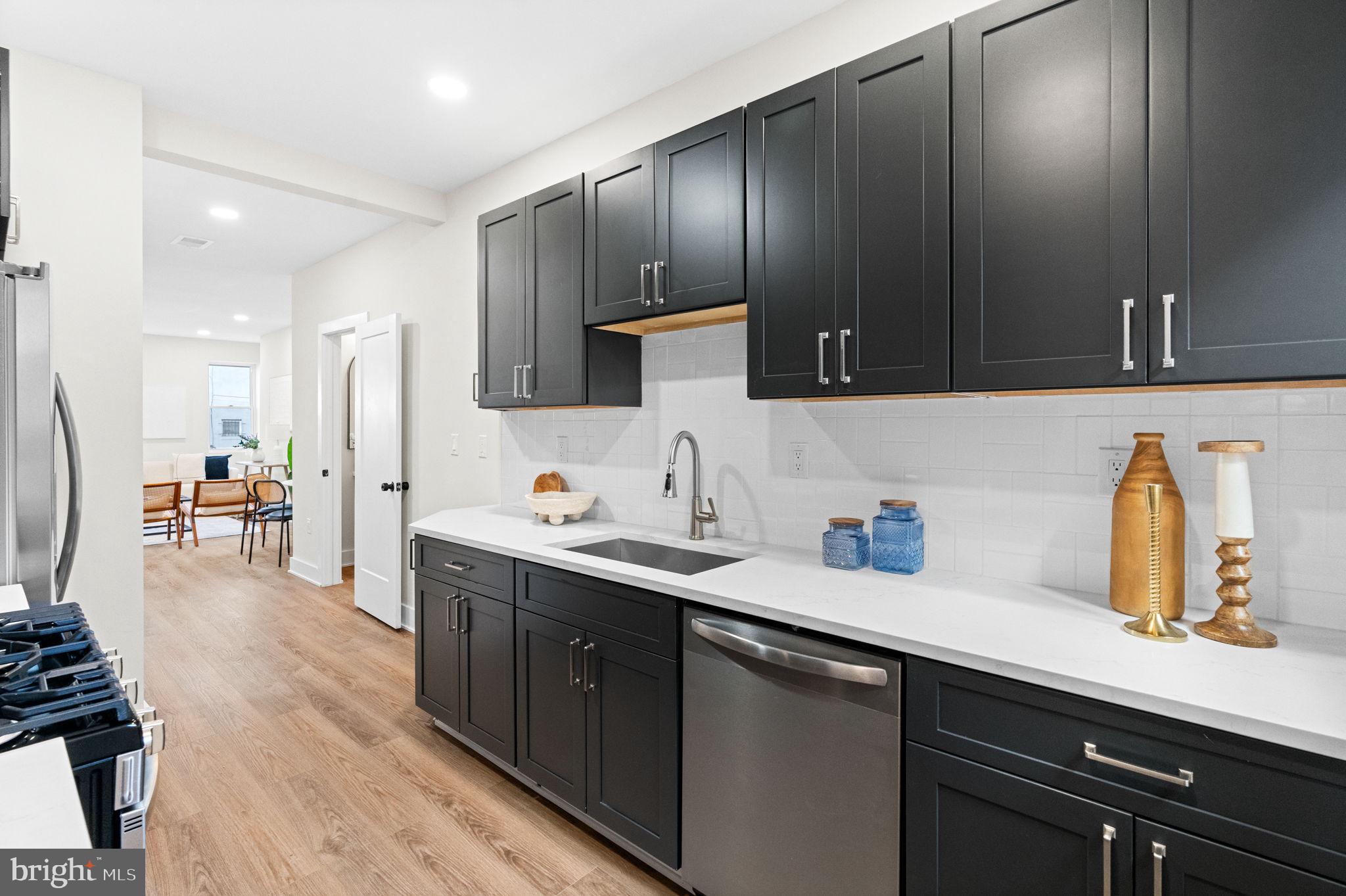 EAST PASSYUNK CROSSING - Residential