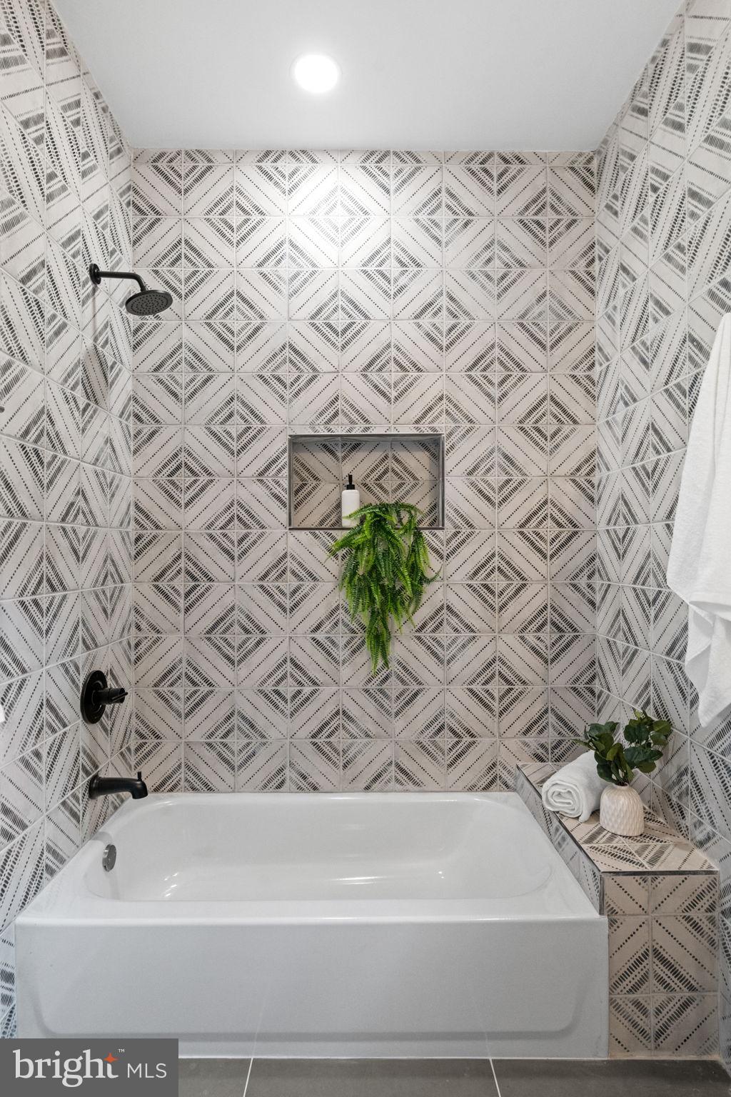 EAST PASSYUNK CROSSING - Residential