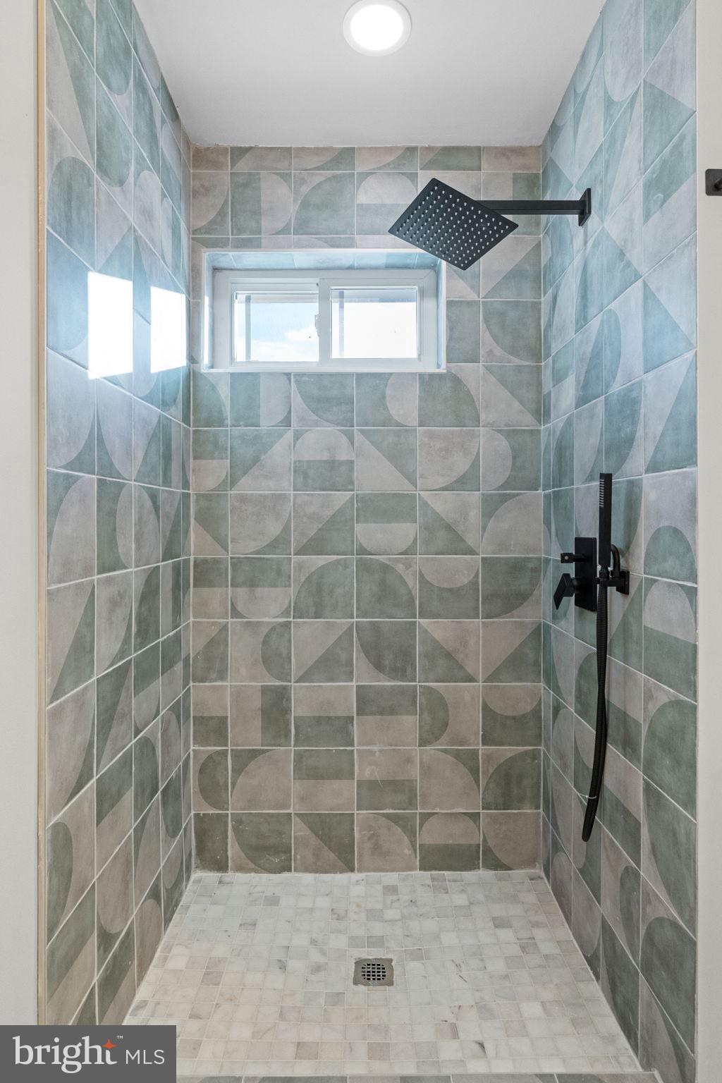 EAST PASSYUNK CROSSING - Residential