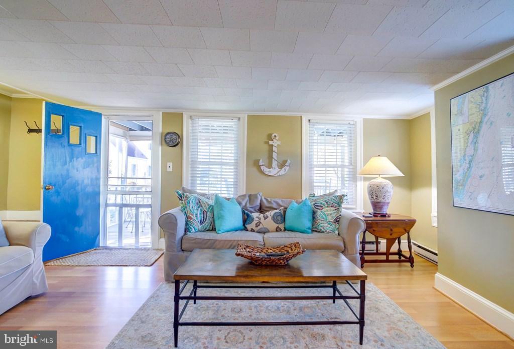 CHINCOTEAGUE - Residential