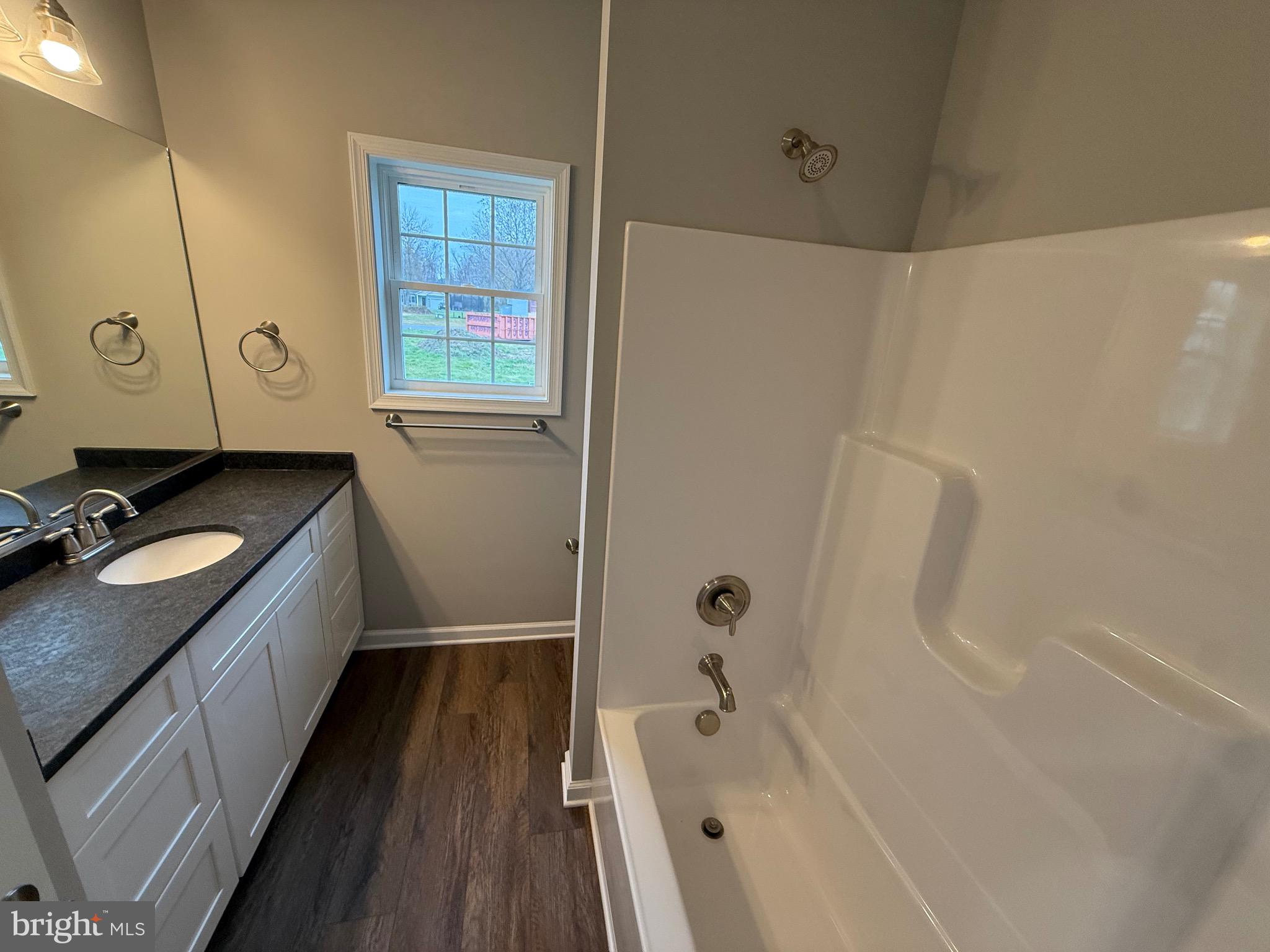 MANOKIN - Residential