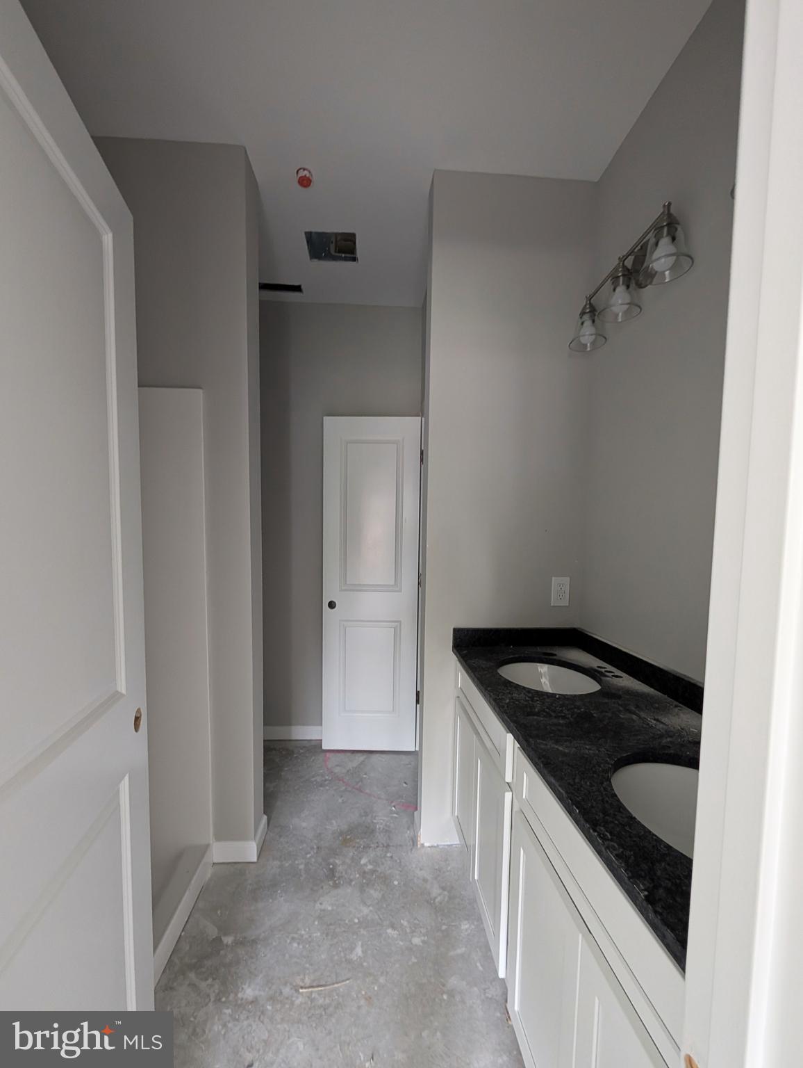 MANOKIN - Residential