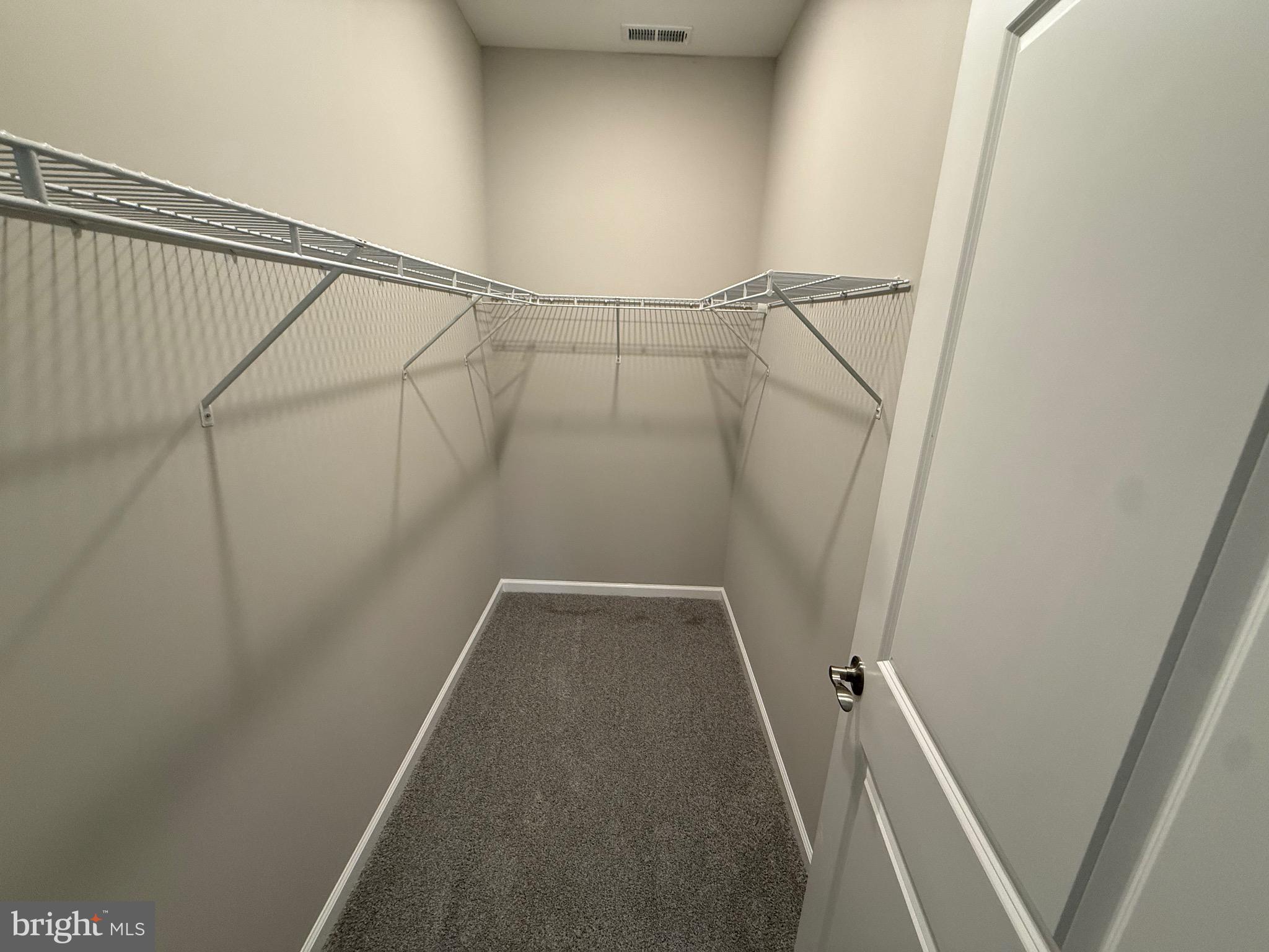 MANOKIN - Residential