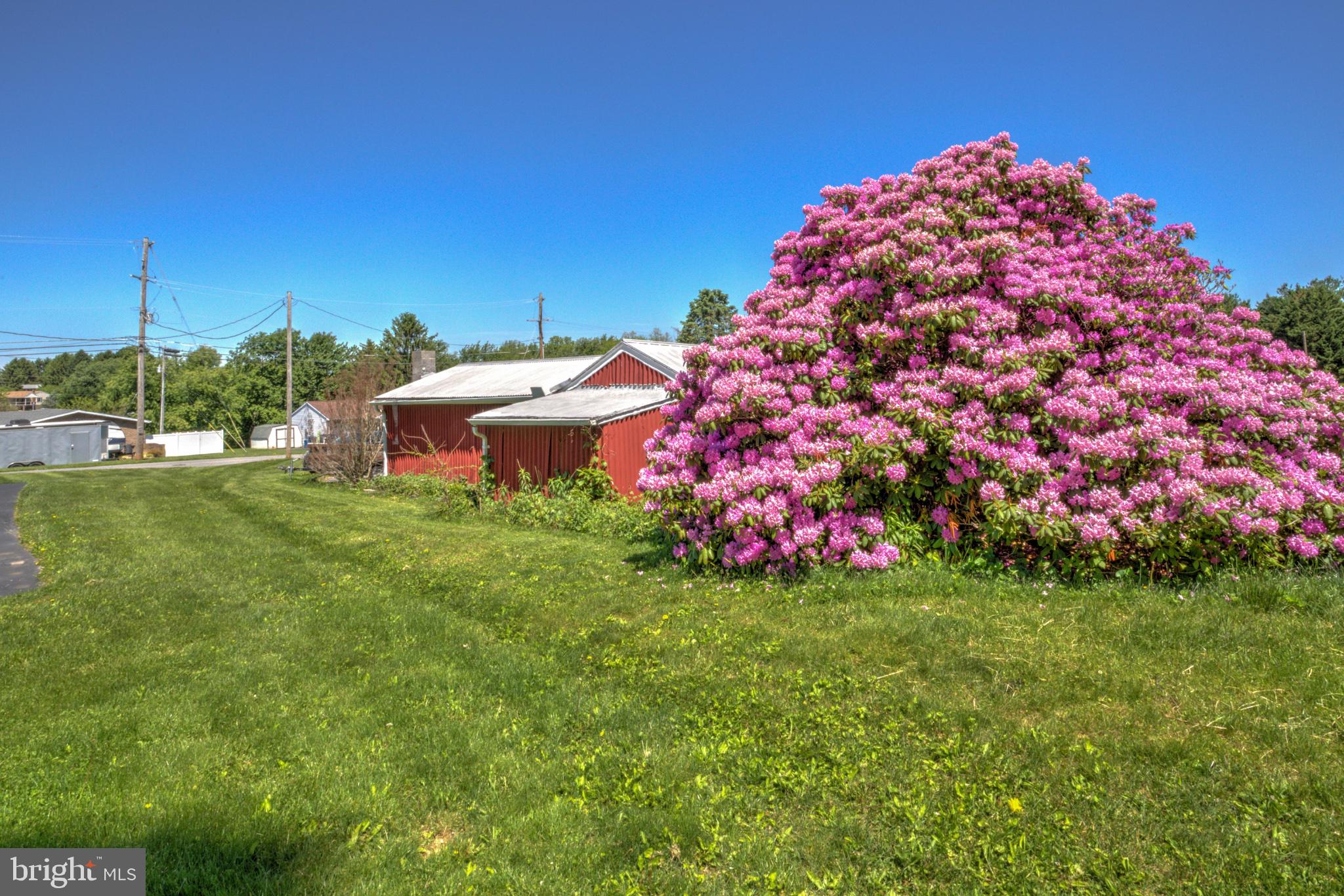 NORTH CODORUS TWP - Residential