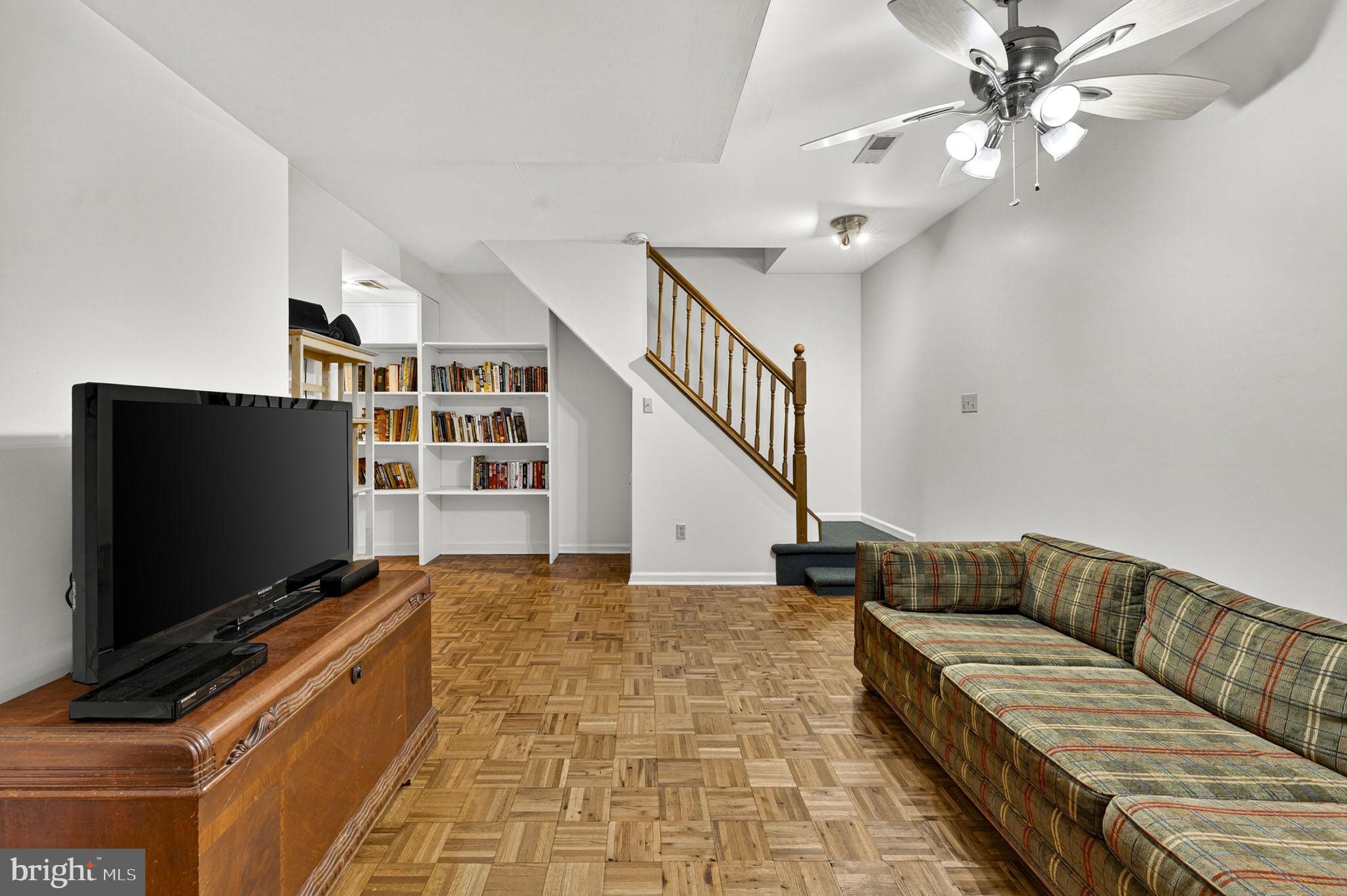 SOMERVILLE ESTATES - Residential