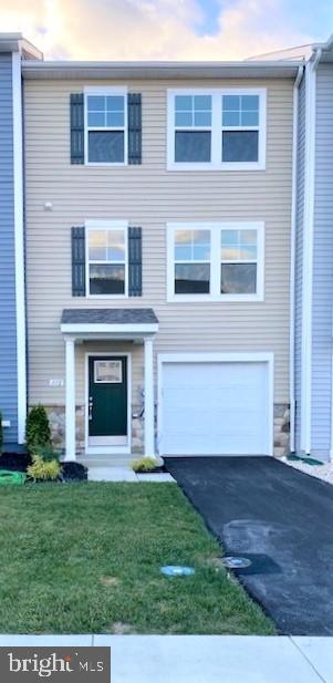 BRIAR RUN - Residential