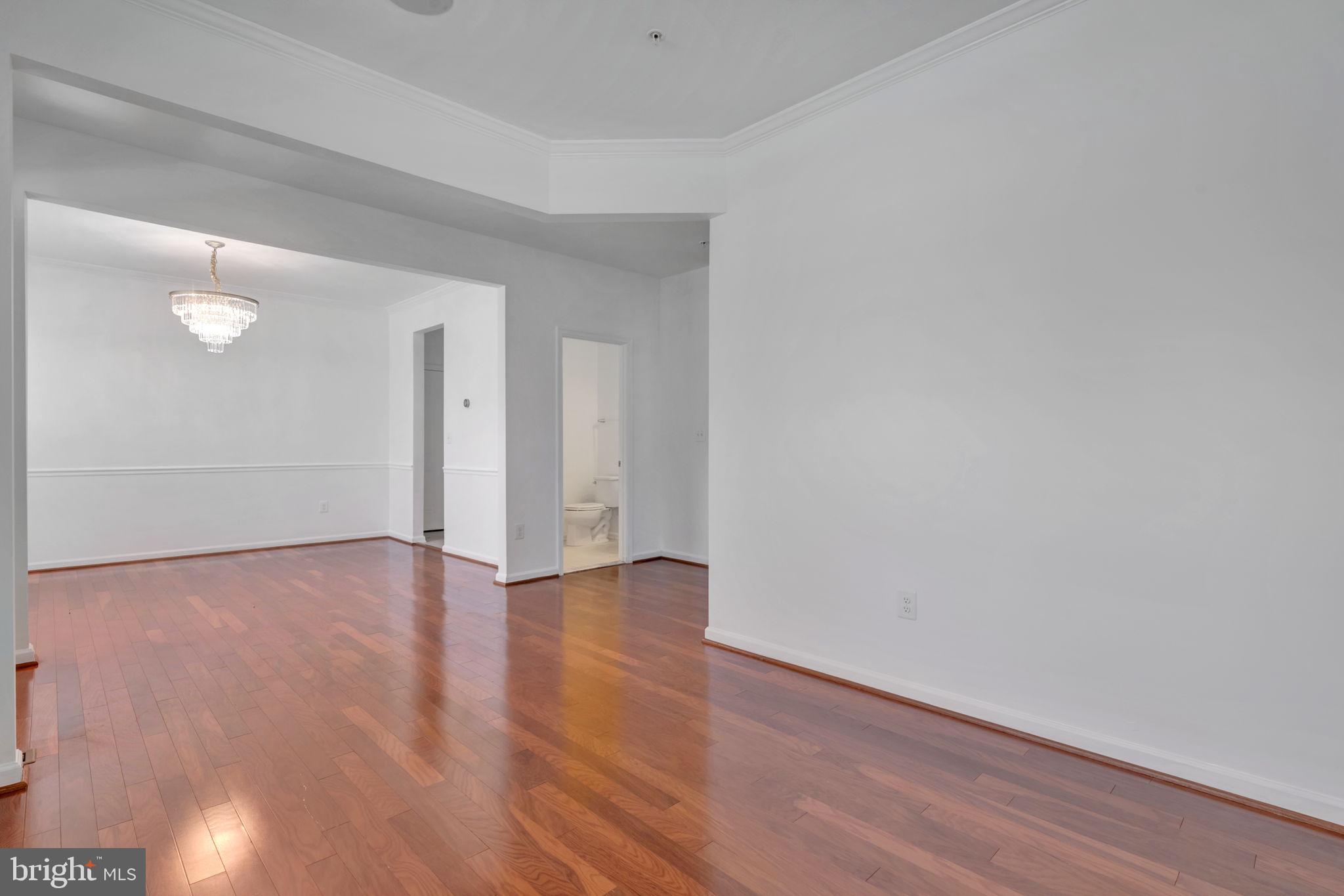 GLENN DALE CROSSING - Residential Lease