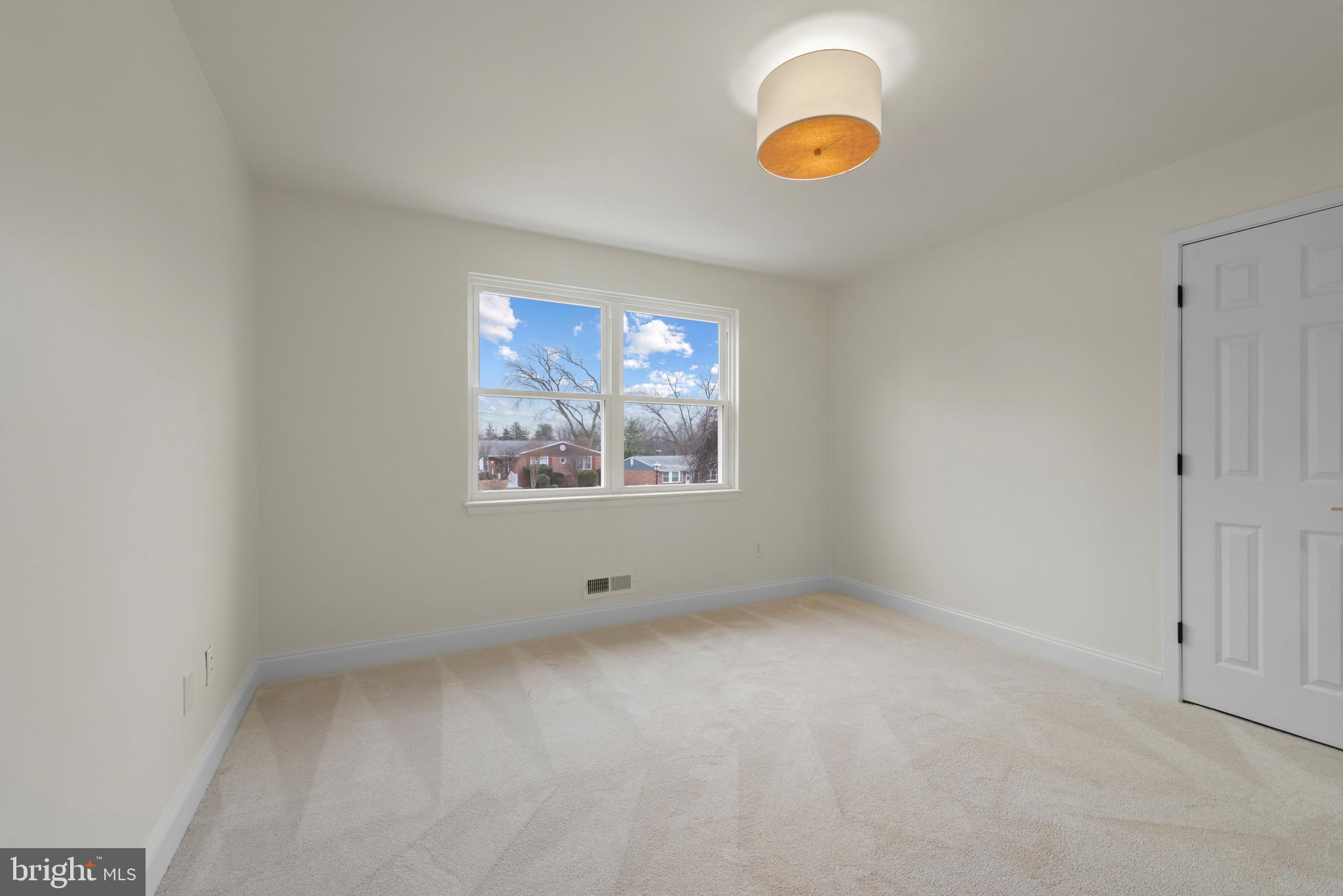 OLD COURT ESTATES - Residential