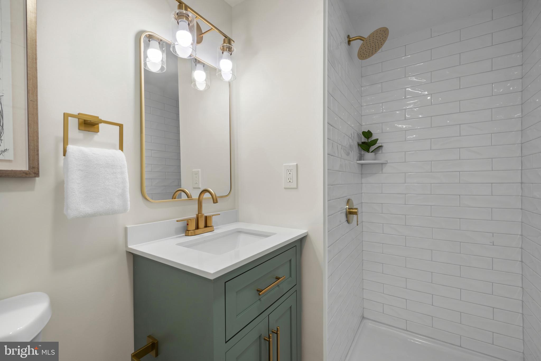 OLD COURT ESTATES - Residential