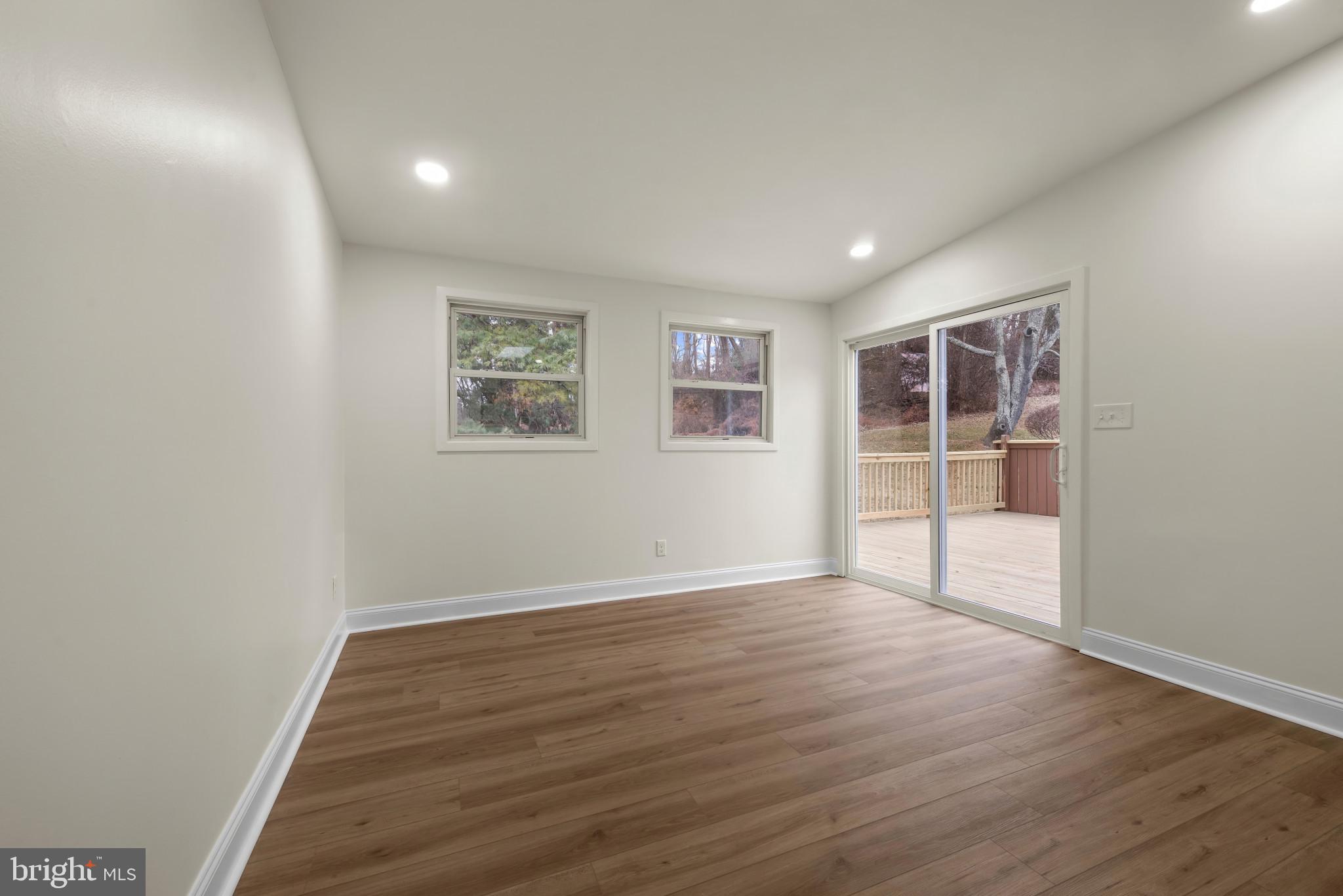 OLD COURT ESTATES - Residential