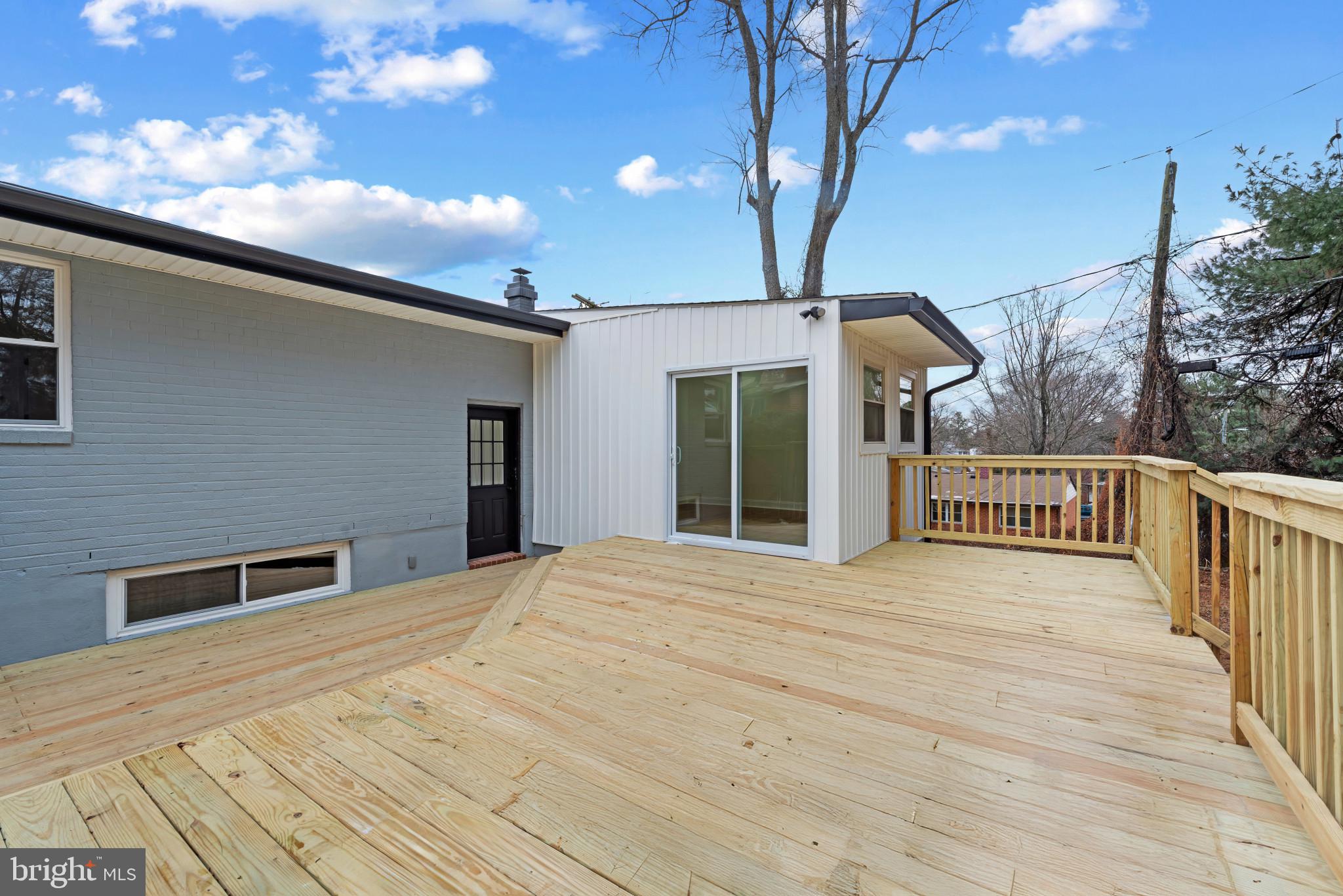 OLD COURT ESTATES - Residential