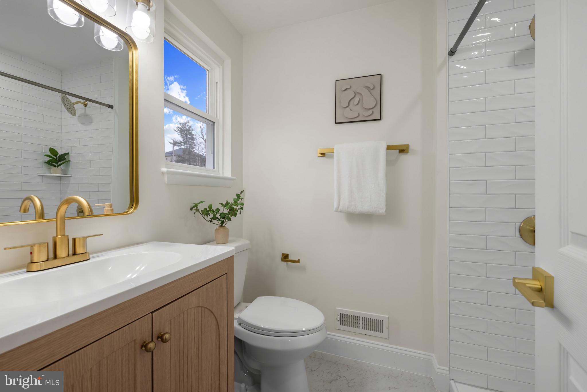 OLD COURT ESTATES - Residential